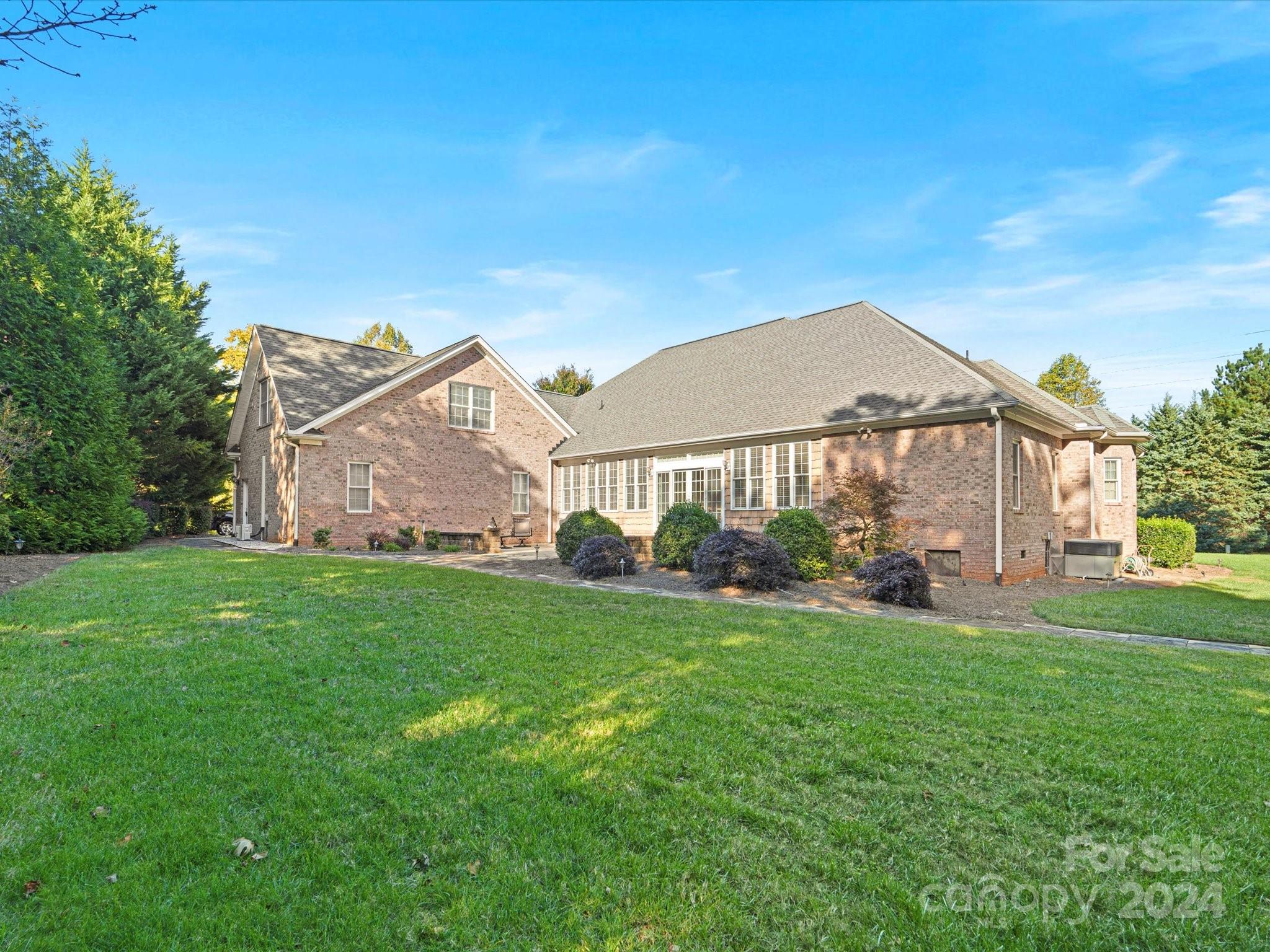 Sunset Ridge - Residential