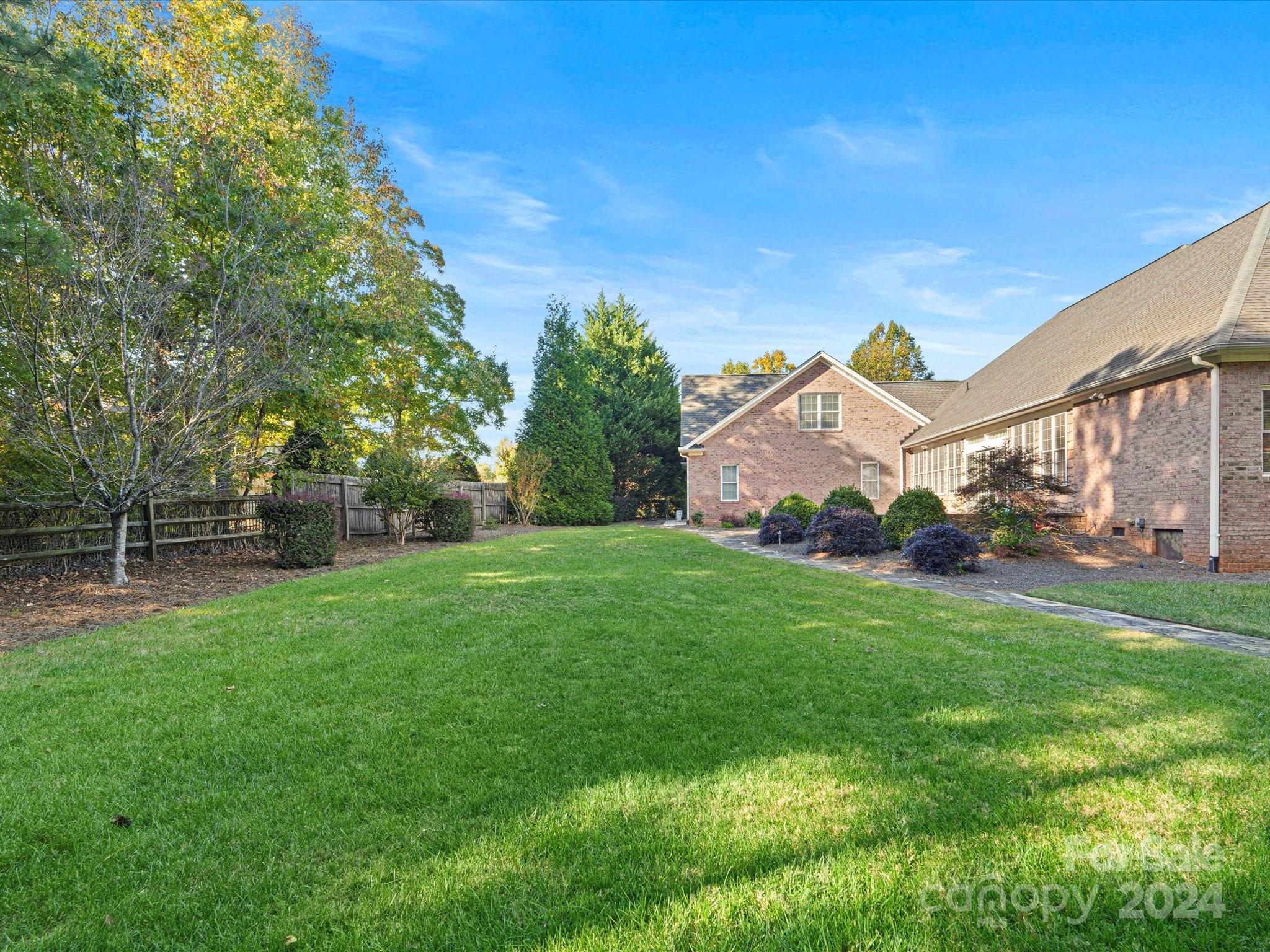 Sunset Ridge - Residential
