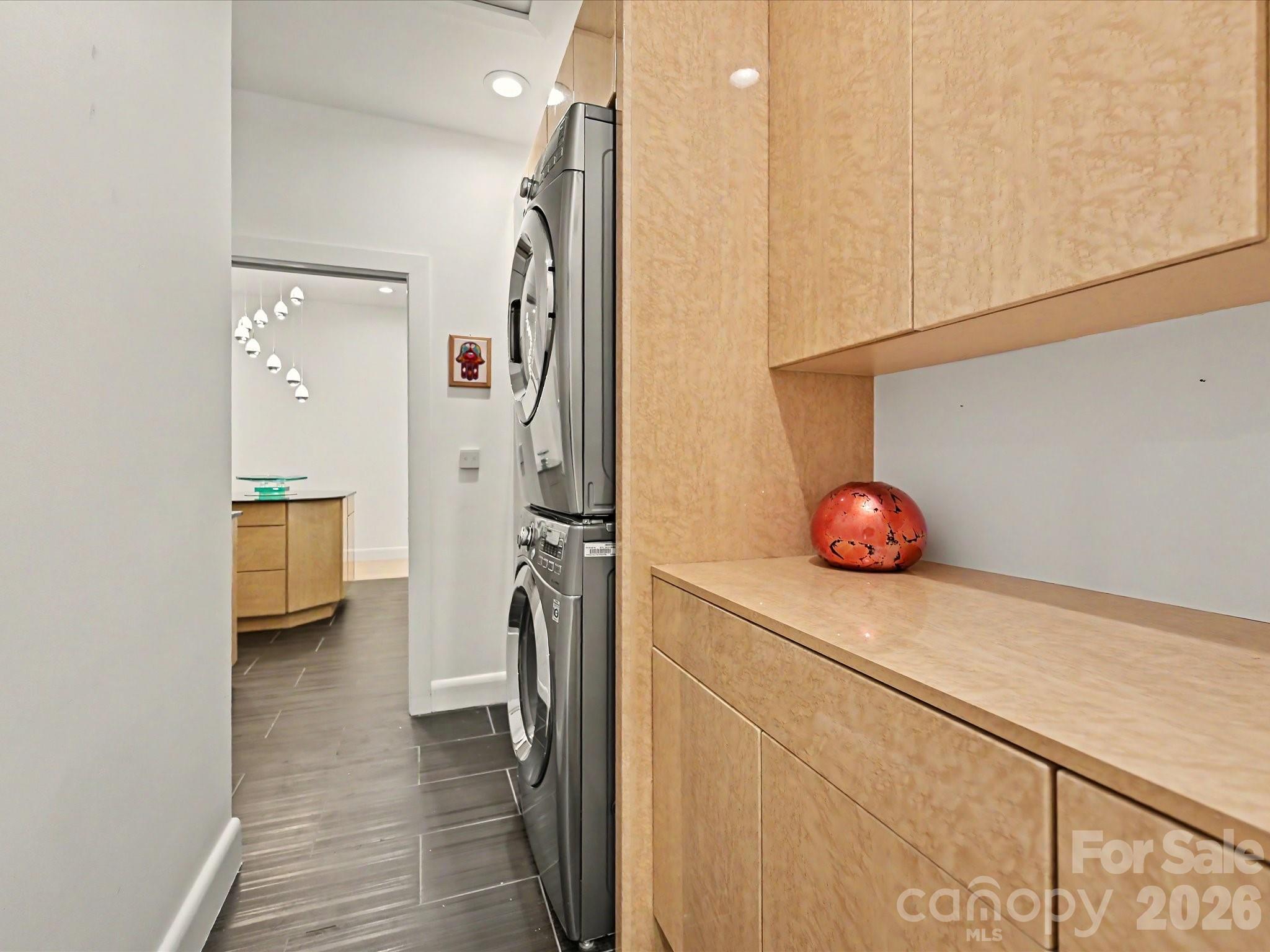 Iveys Townhomes - Residential