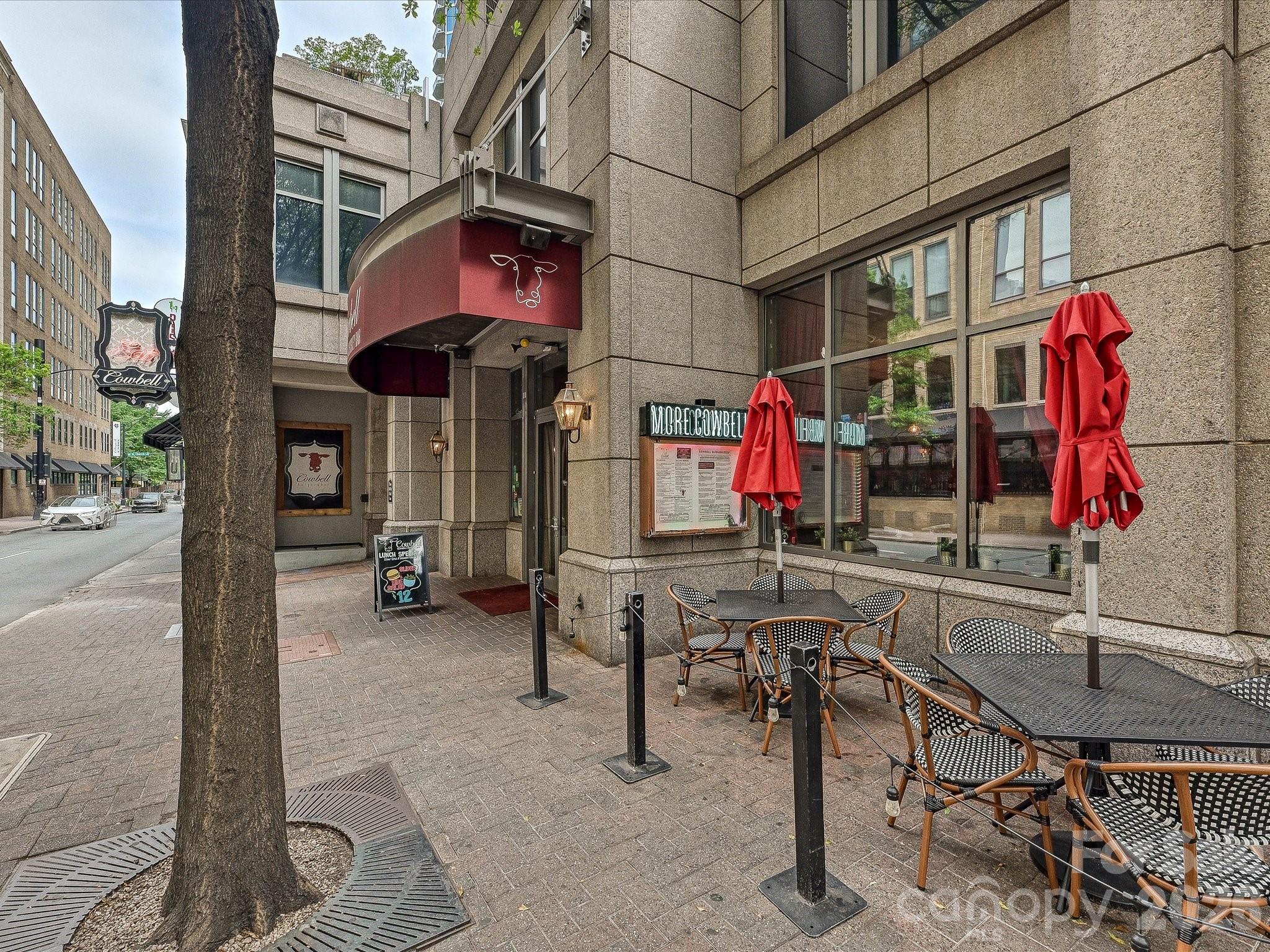 Iveys Townhomes - Residential