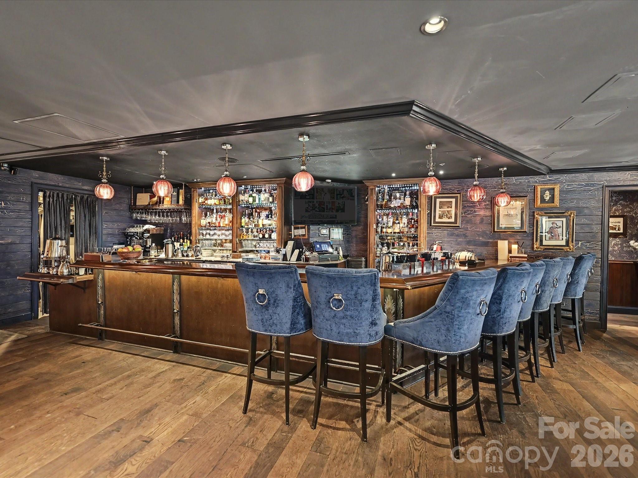Iveys Townhomes - Residential
