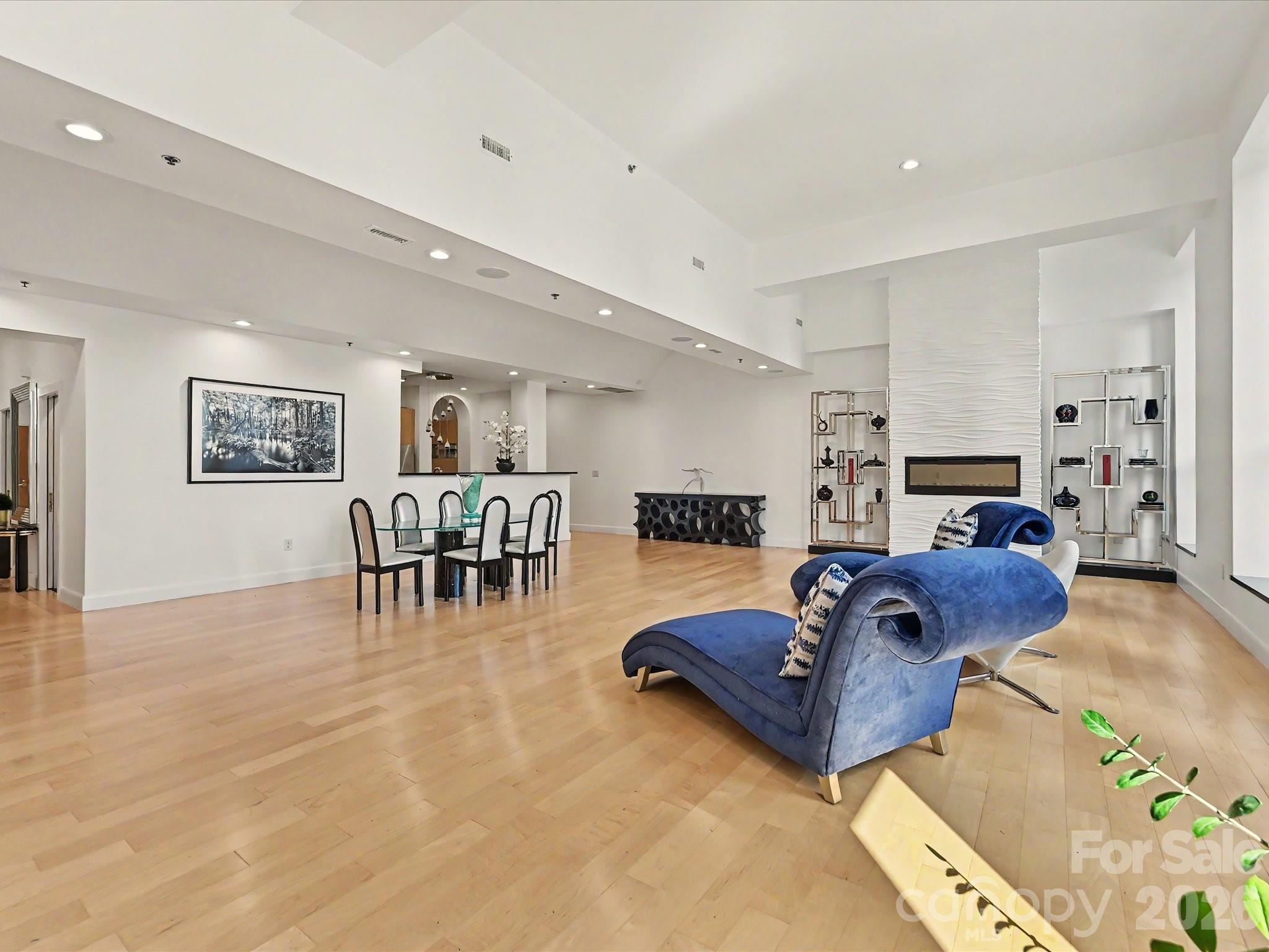 Iveys Townhomes - Residential