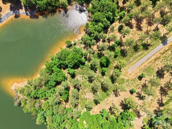 Lakeside Reserve - Land