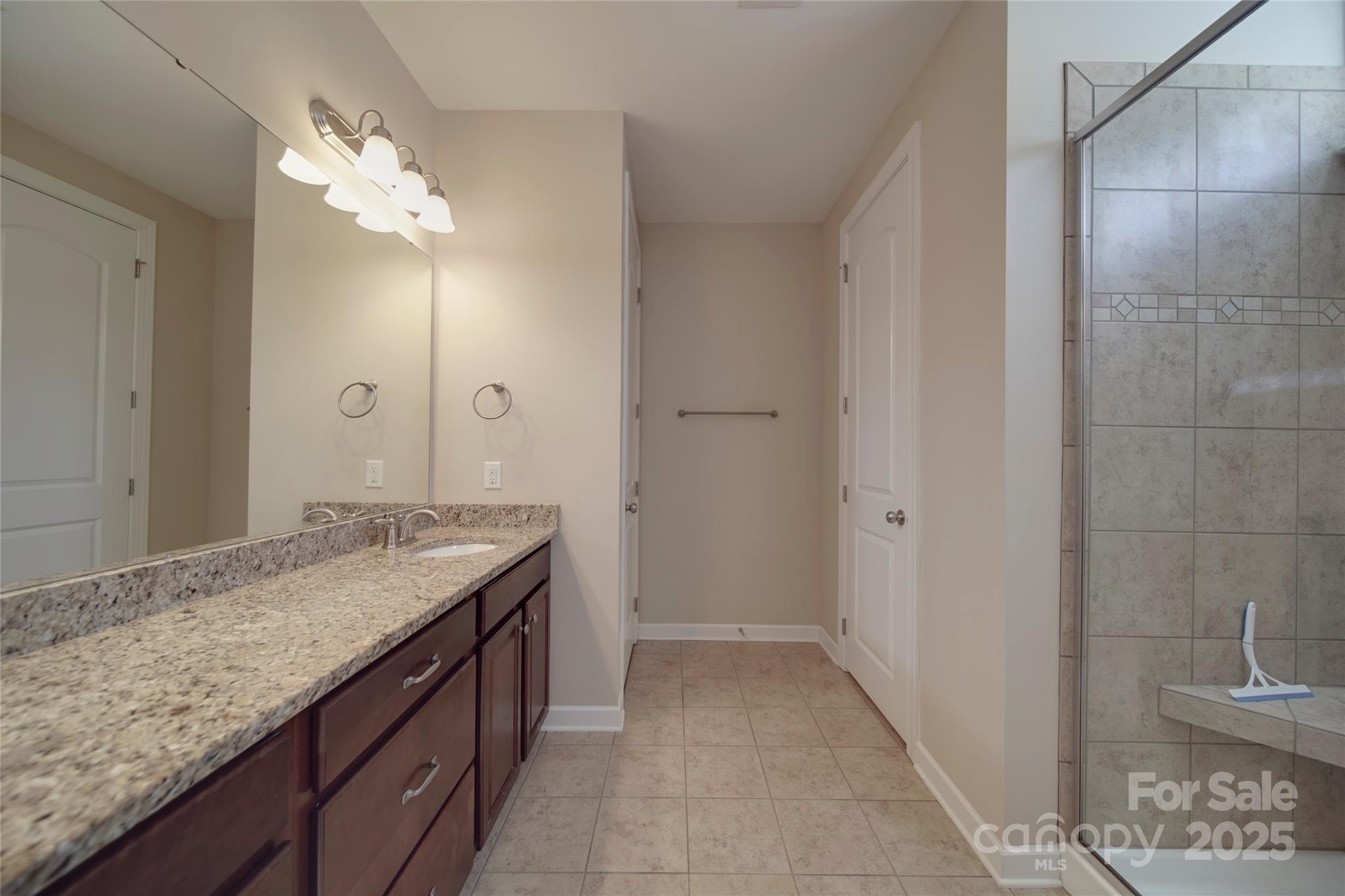 Shelly Woods - Residential