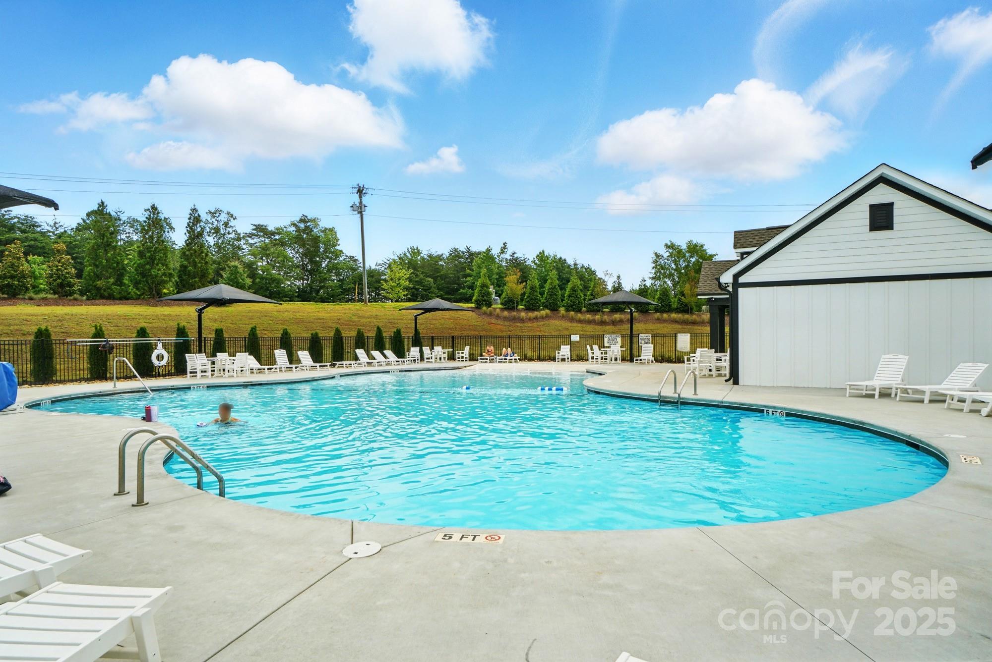 Edgewater - Residential