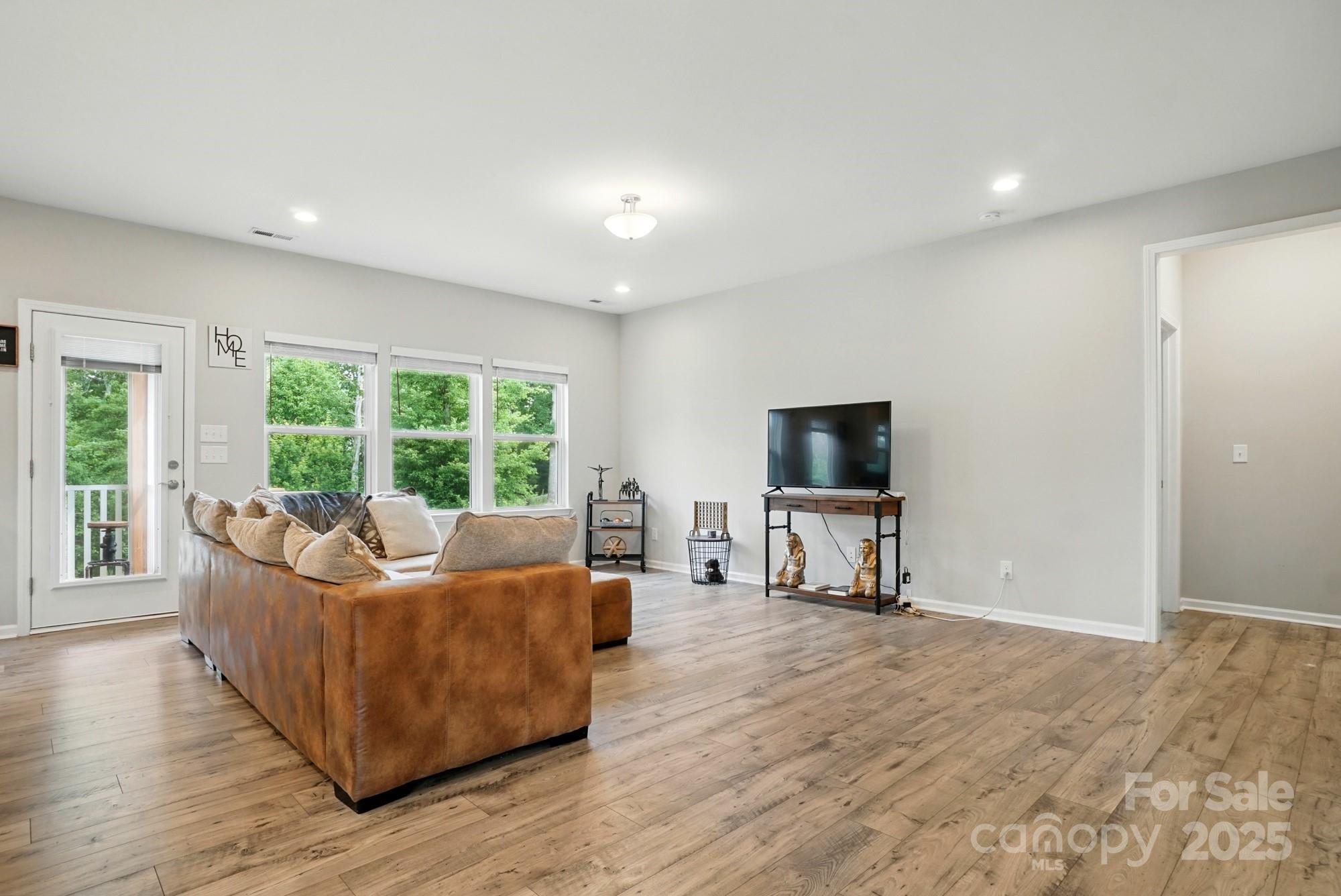Edgewater - Residential