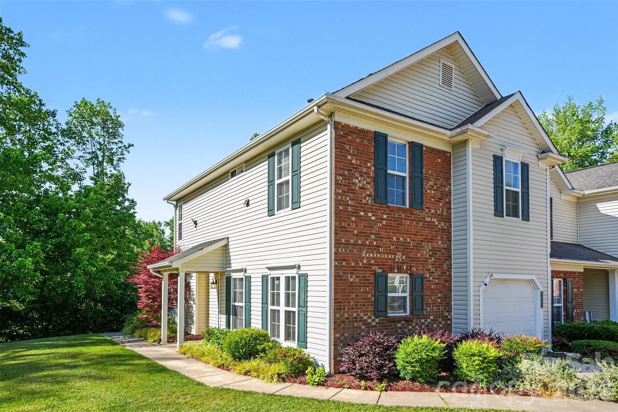 Towne Meadows - Residential
