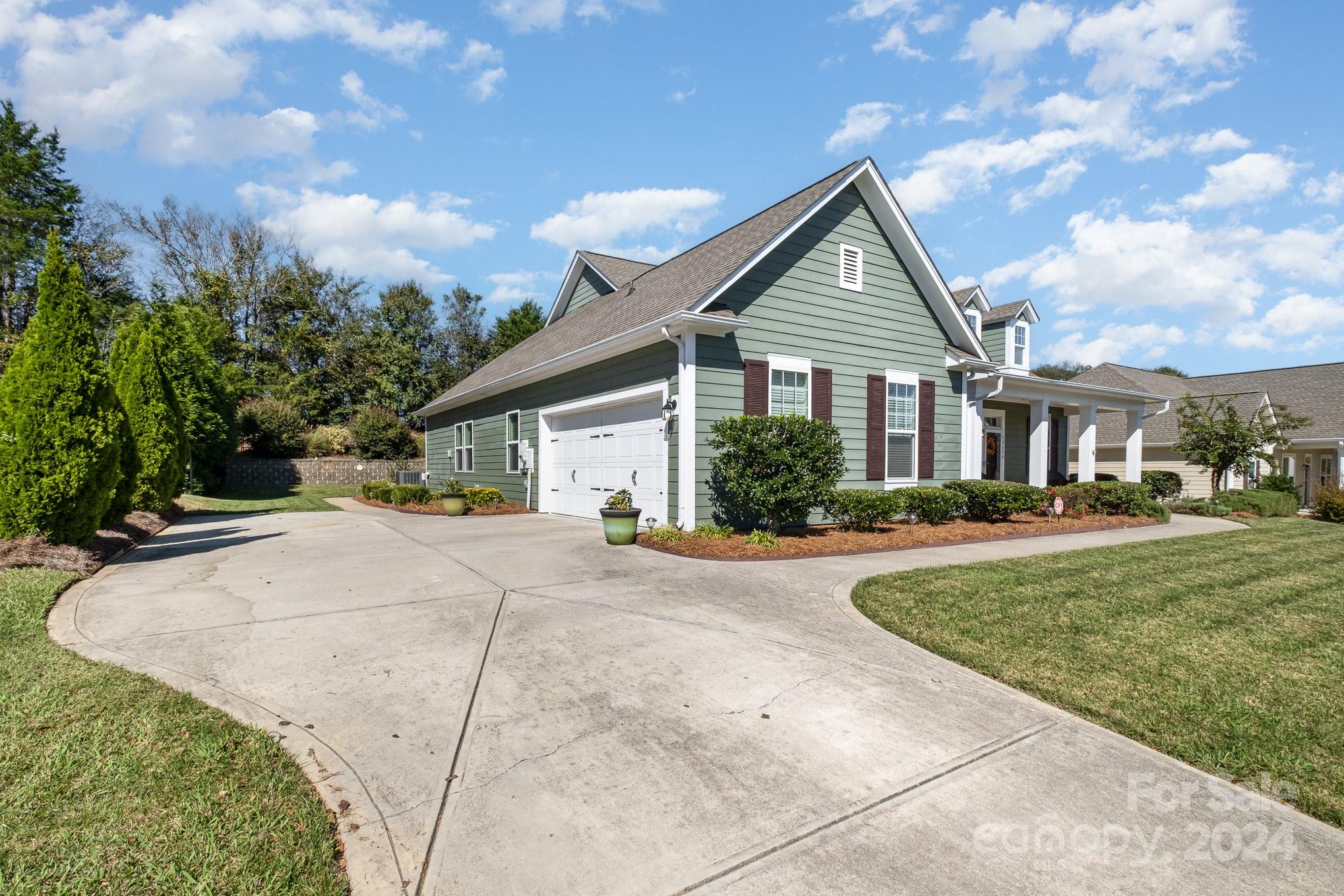 Hawthorne - Residential