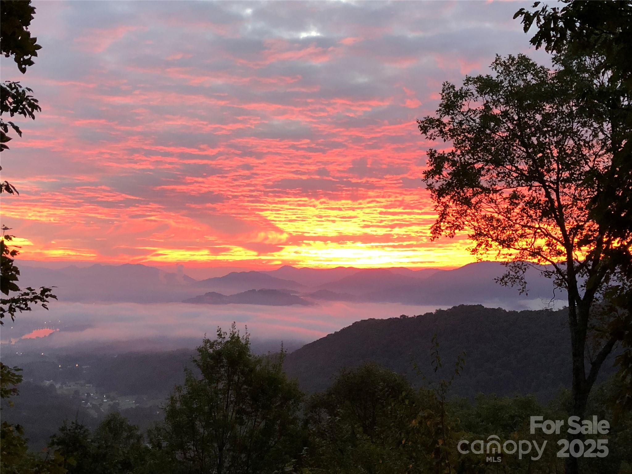 Smoky Mountain Retreat at Eagles Nest - Residential