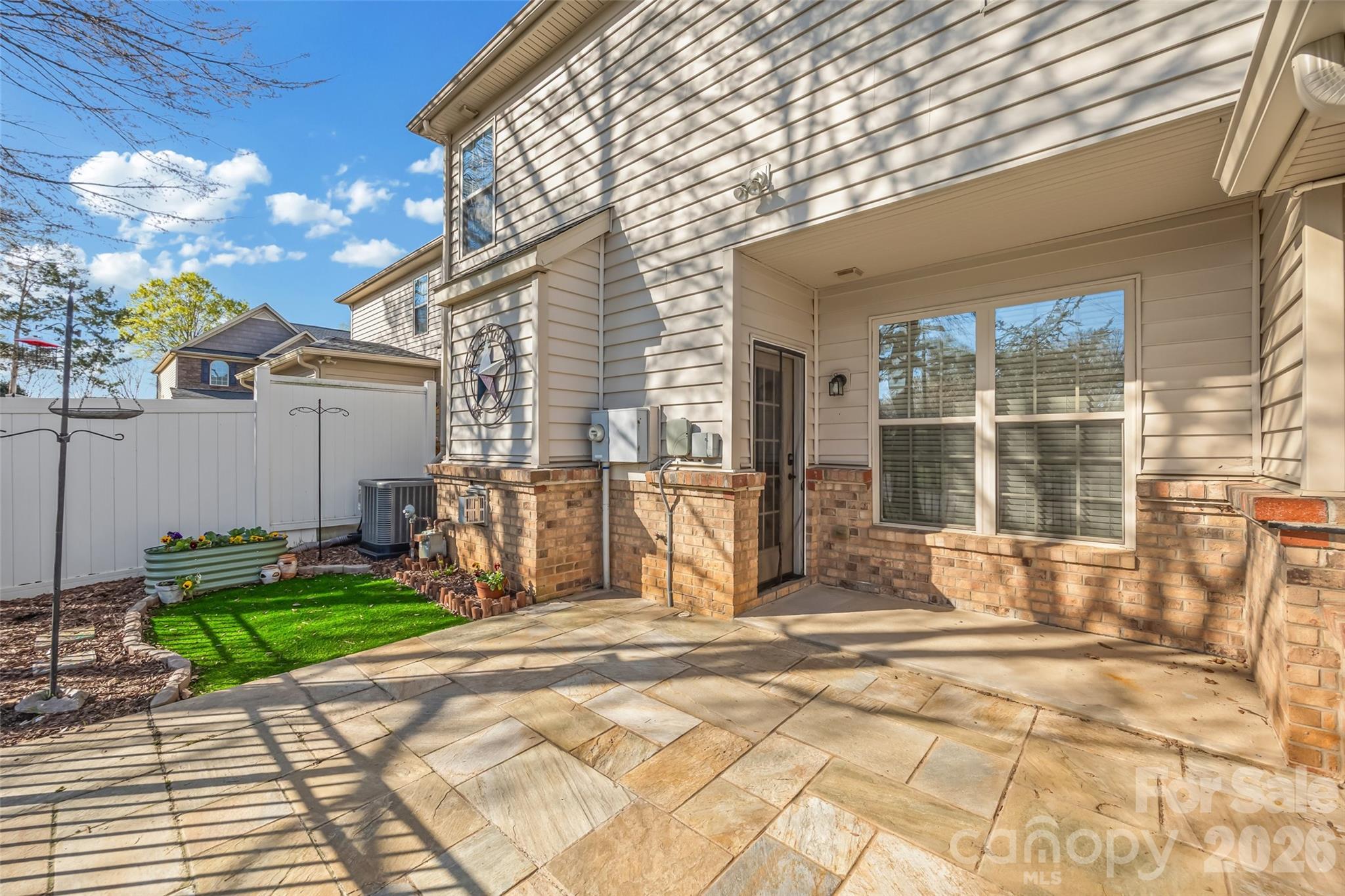 Wellsley Ford - Residential