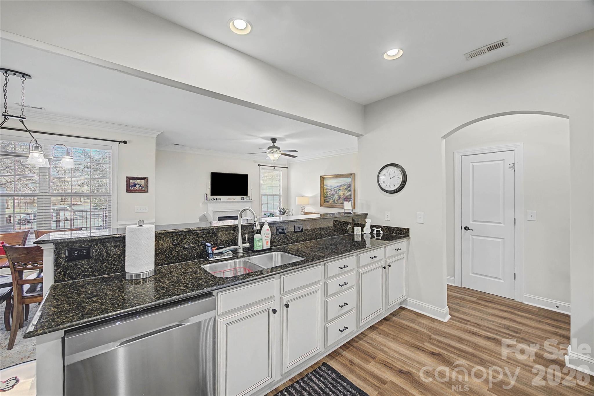 Wellsley Ford - Residential