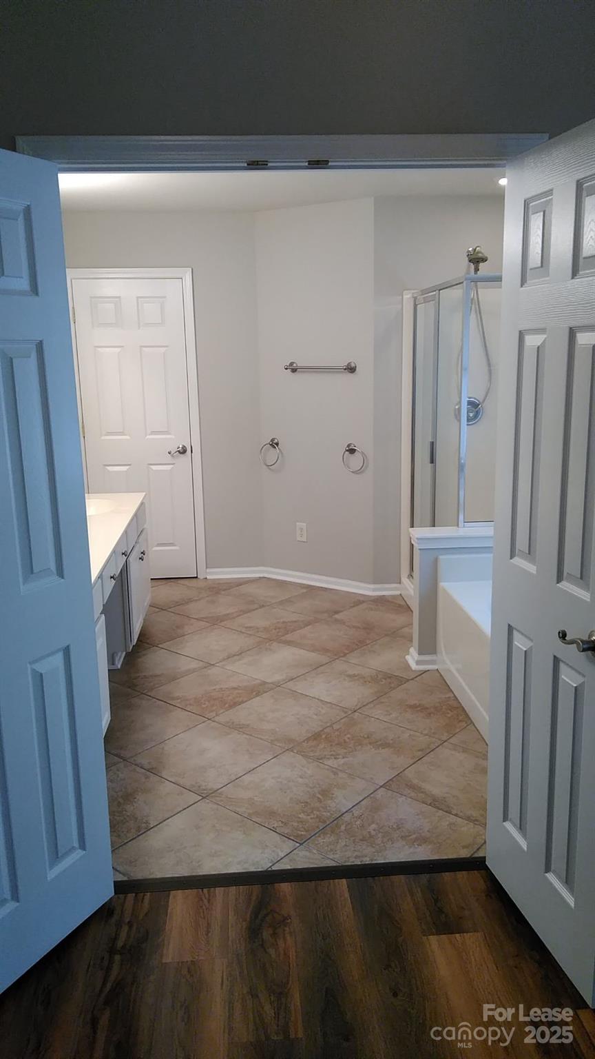 Reavencrest - Residential Lease