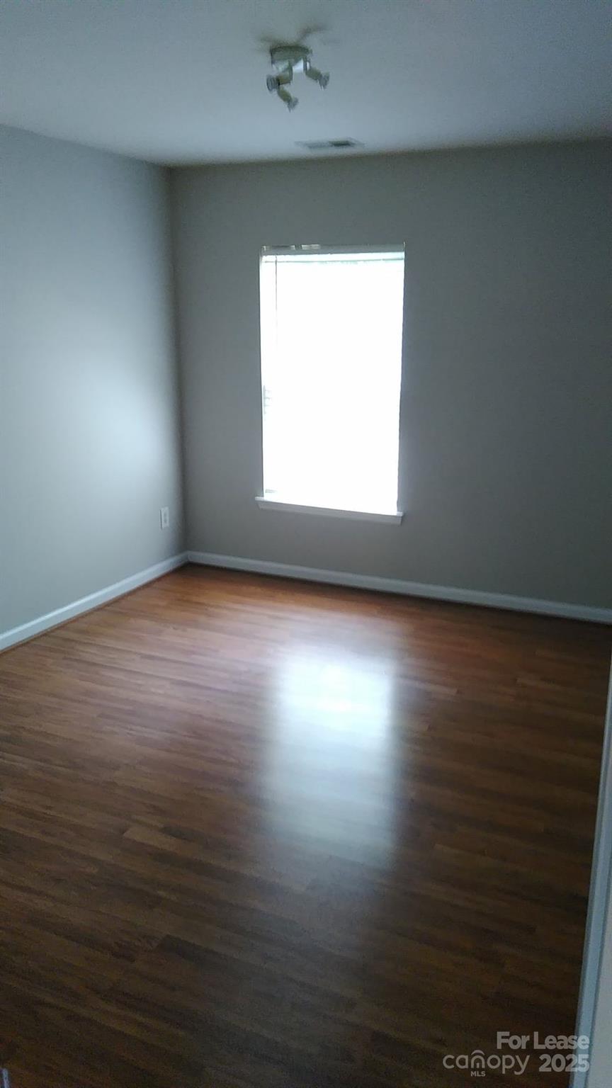 Reavencrest - Residential Lease