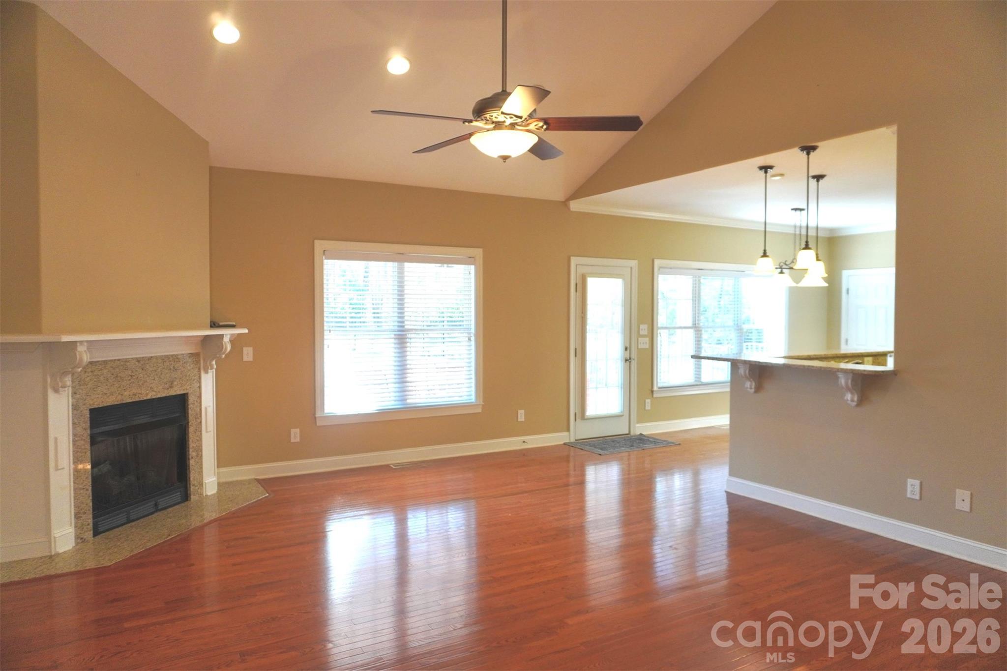 Grand Oaks - Residential