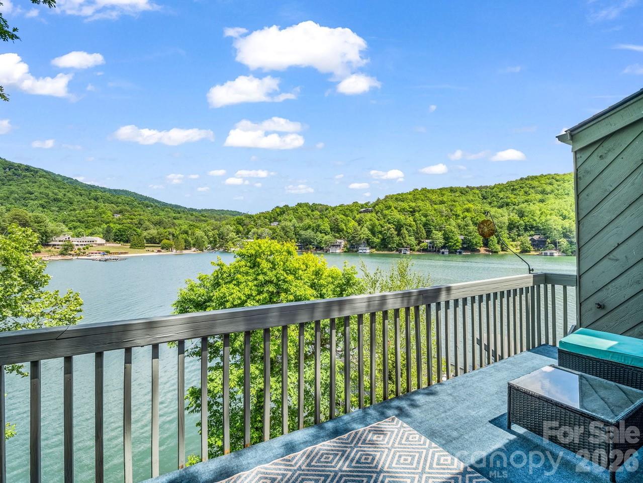 Rumbling Bald on Lake Lure - Residential