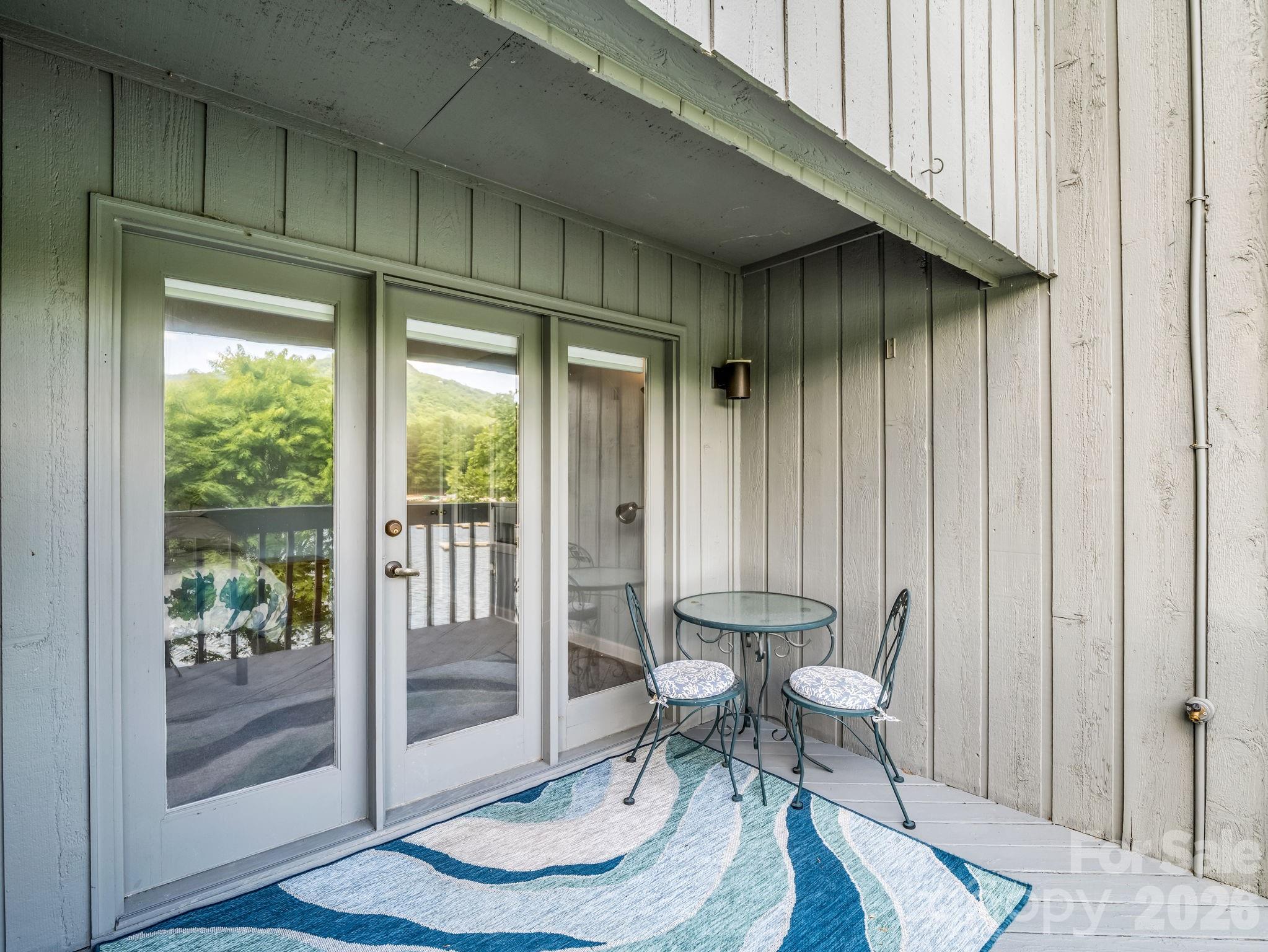 Rumbling Bald on Lake Lure - Residential