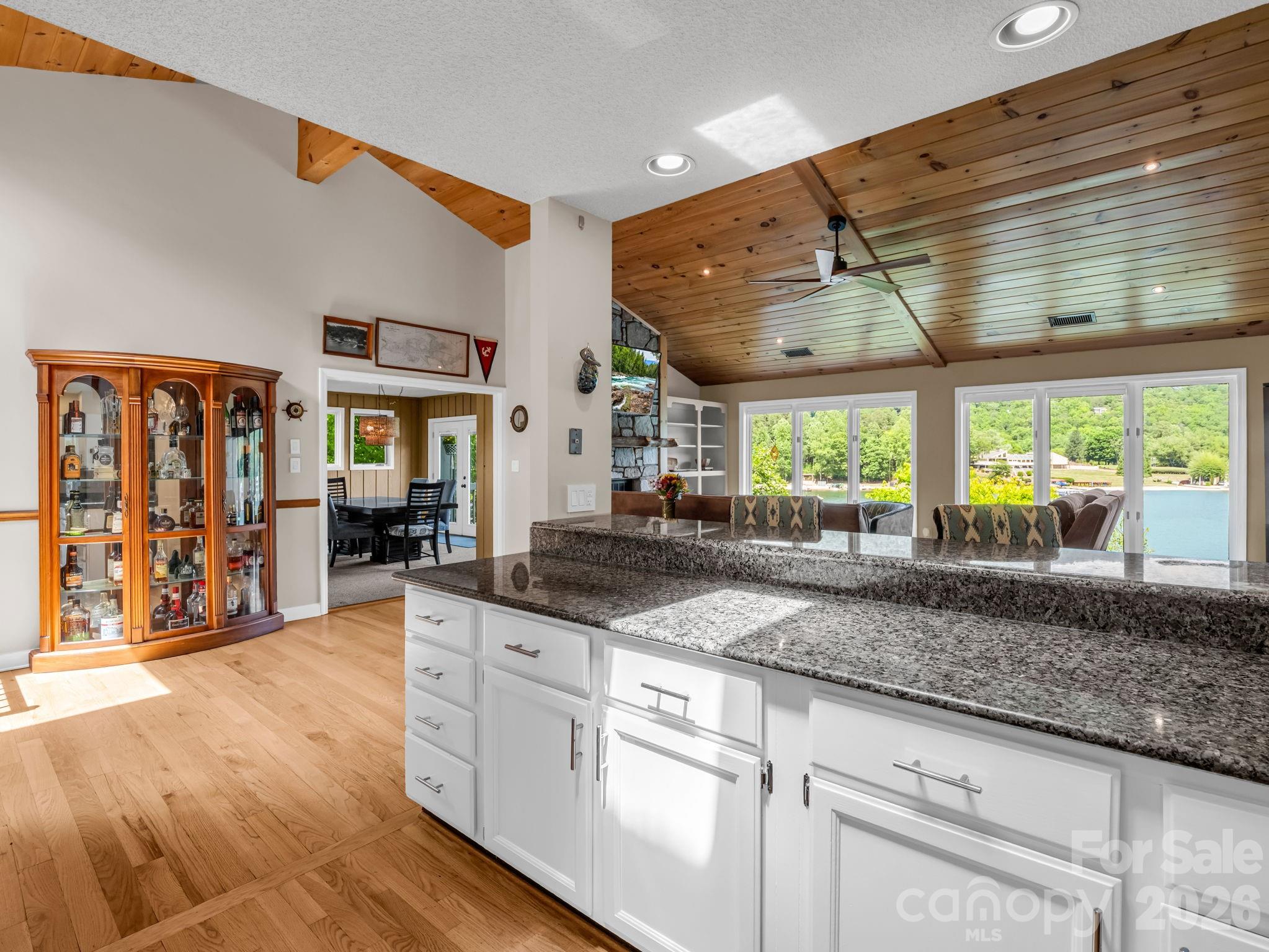 Rumbling Bald on Lake Lure - Residential