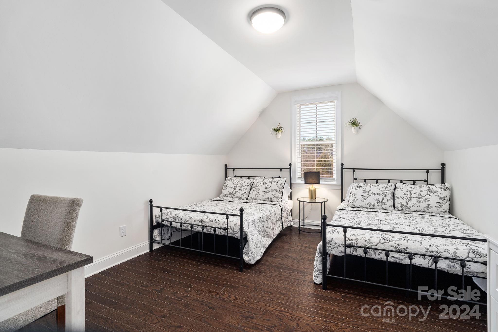 Shepherds Trace - Residential