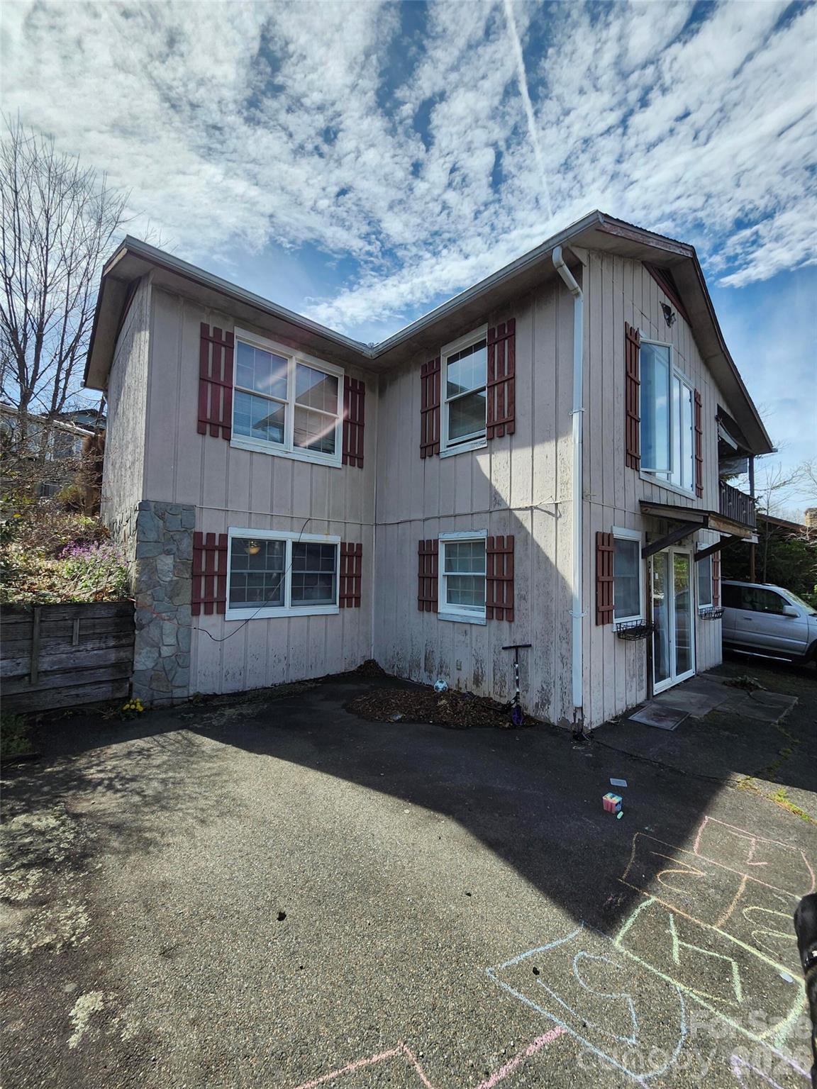 Linville Land Harbor - Residential