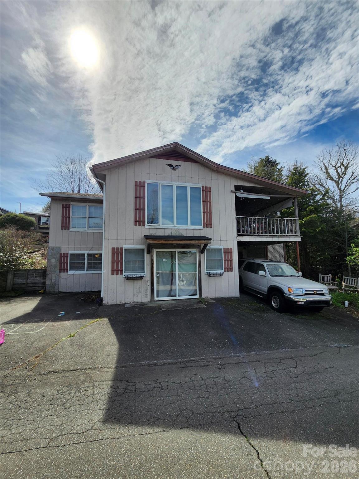 Linville Land Harbor - Residential
