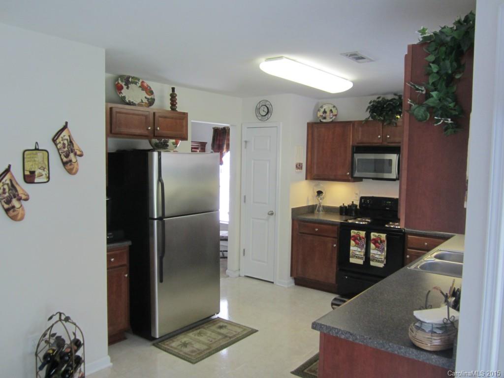 Sandy Pointe - Residential