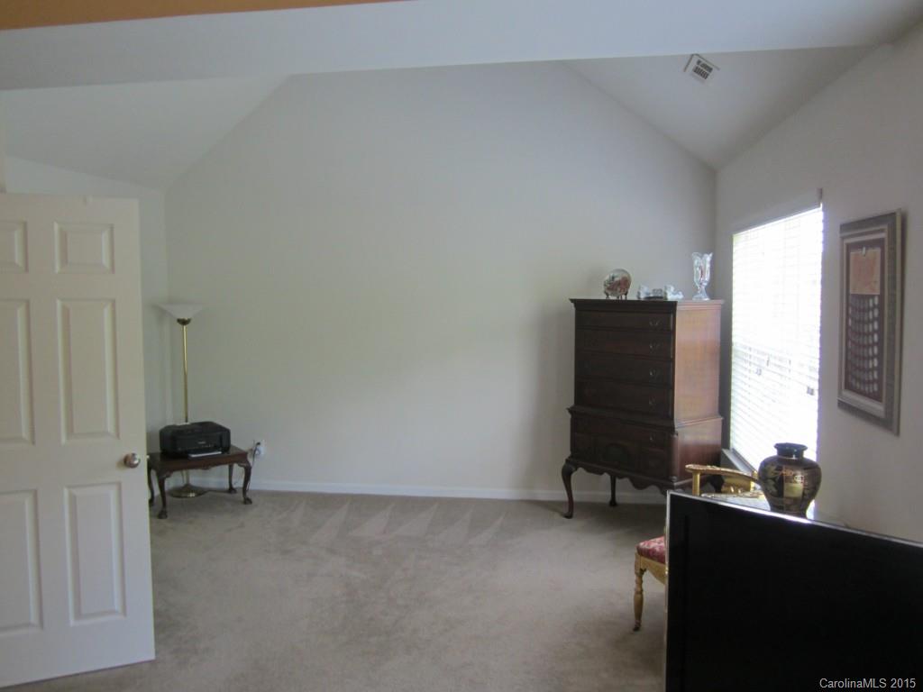 Sandy Pointe - Residential
