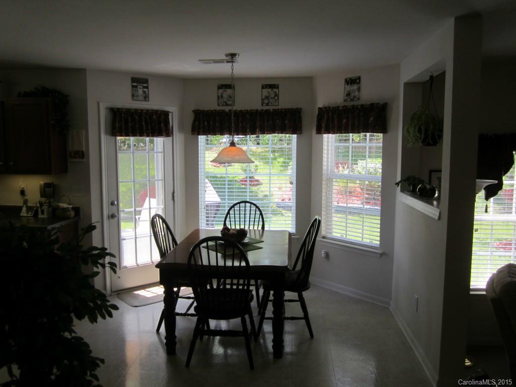 Sandy Pointe - Residential