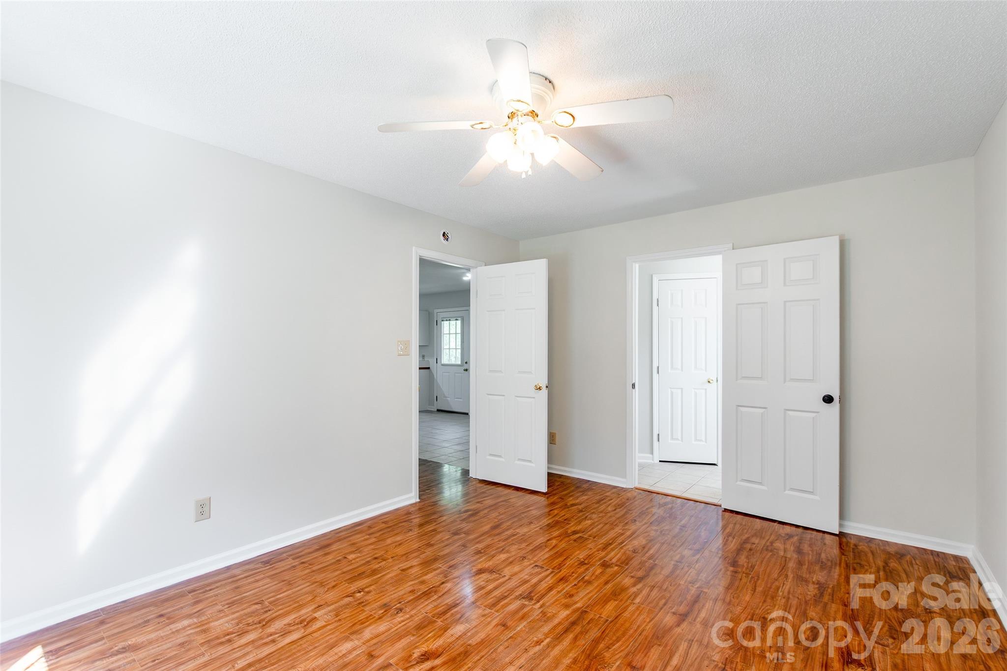 Ole Eastpointe - Residential
