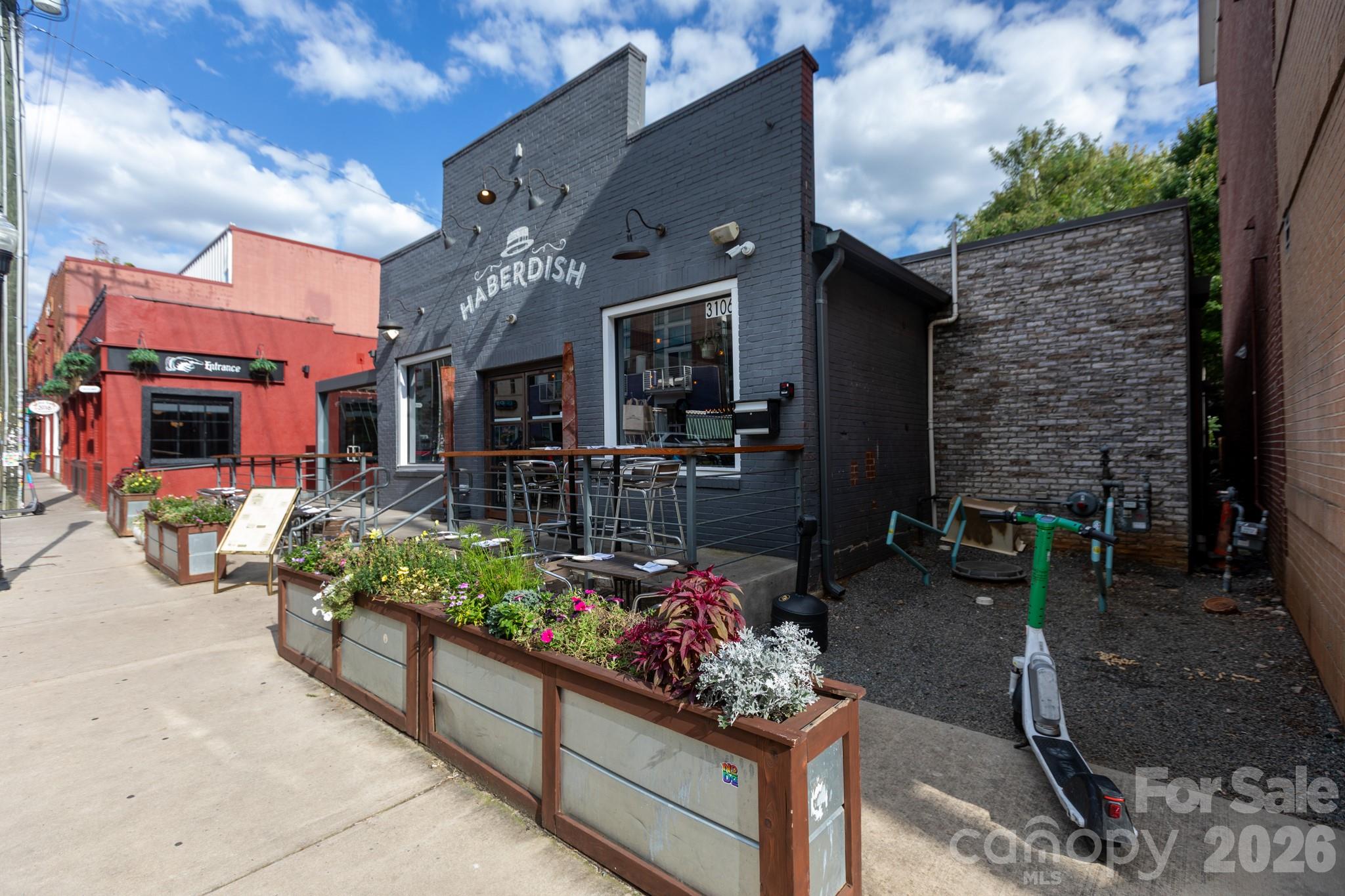 The Arts District - Residential