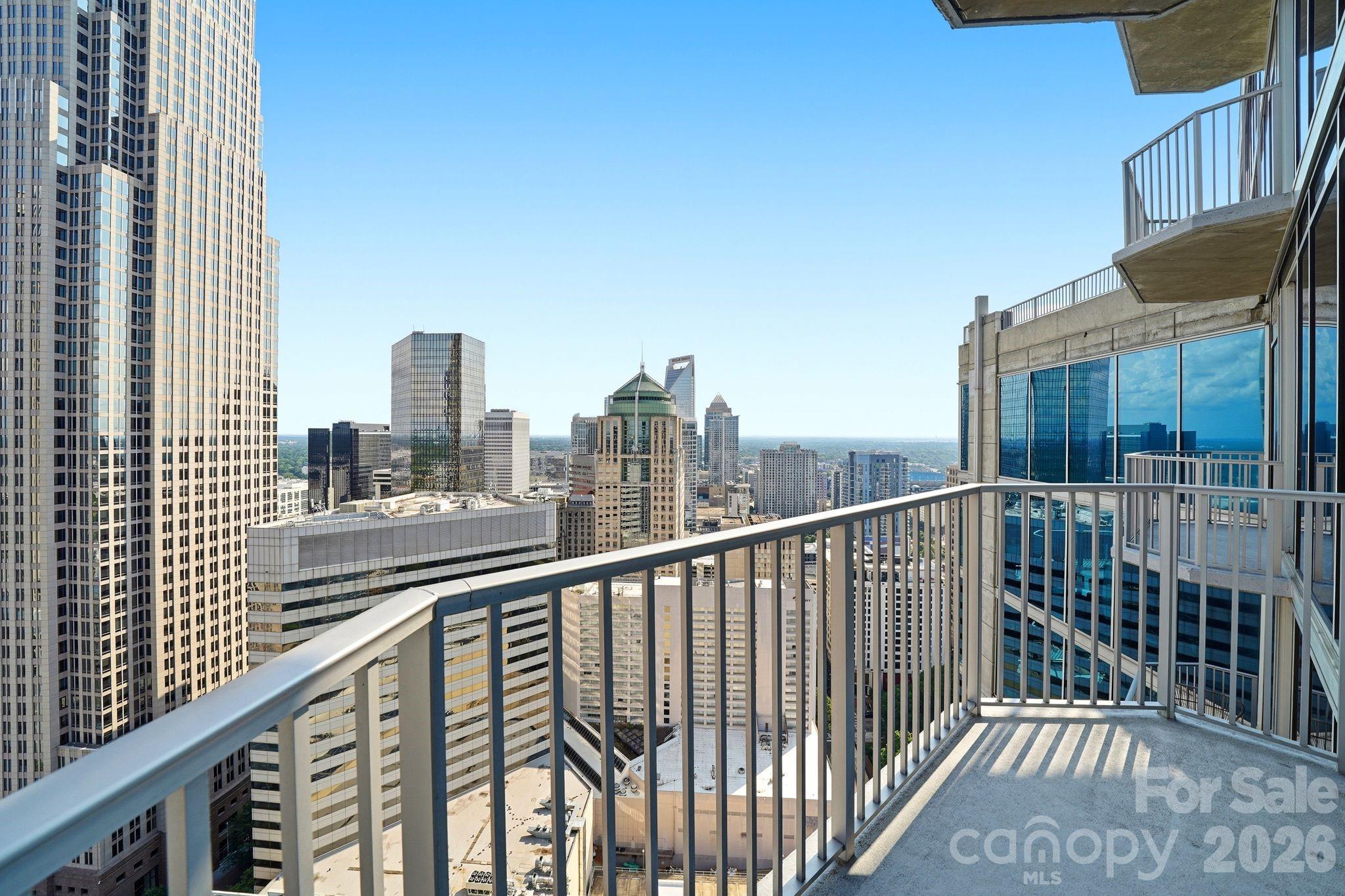 Avenue Condominiums - Residential