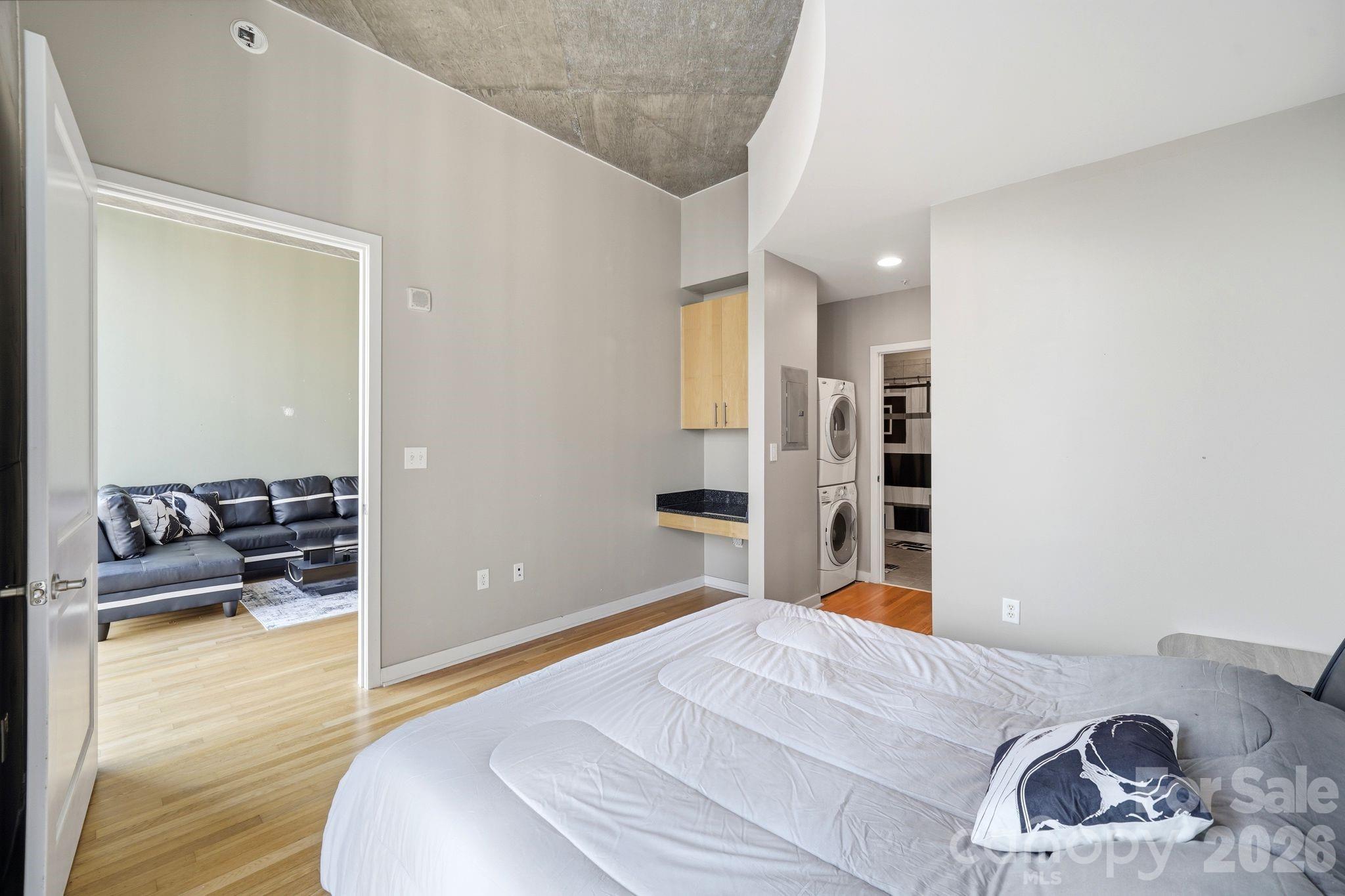 Avenue Condominiums - Residential
