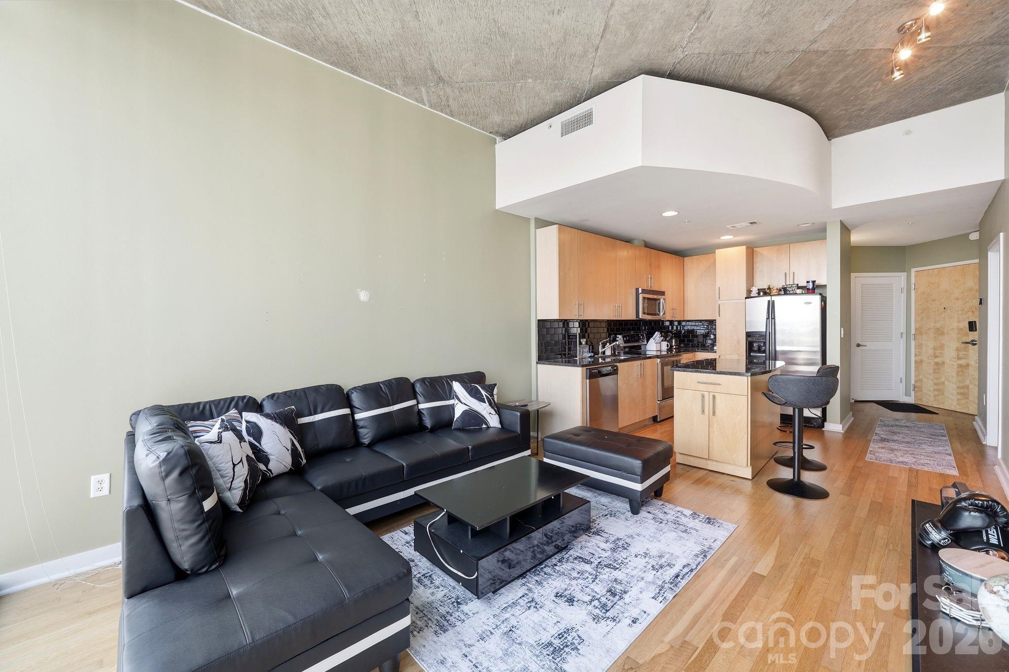 Avenue Condominiums - Residential