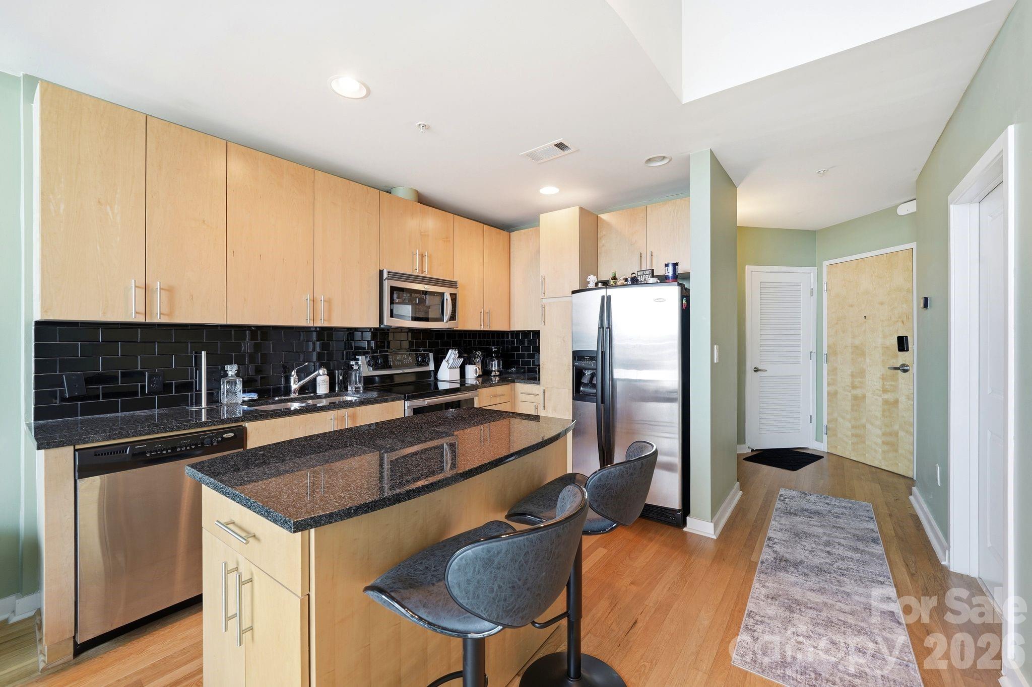 Avenue Condominiums - Residential