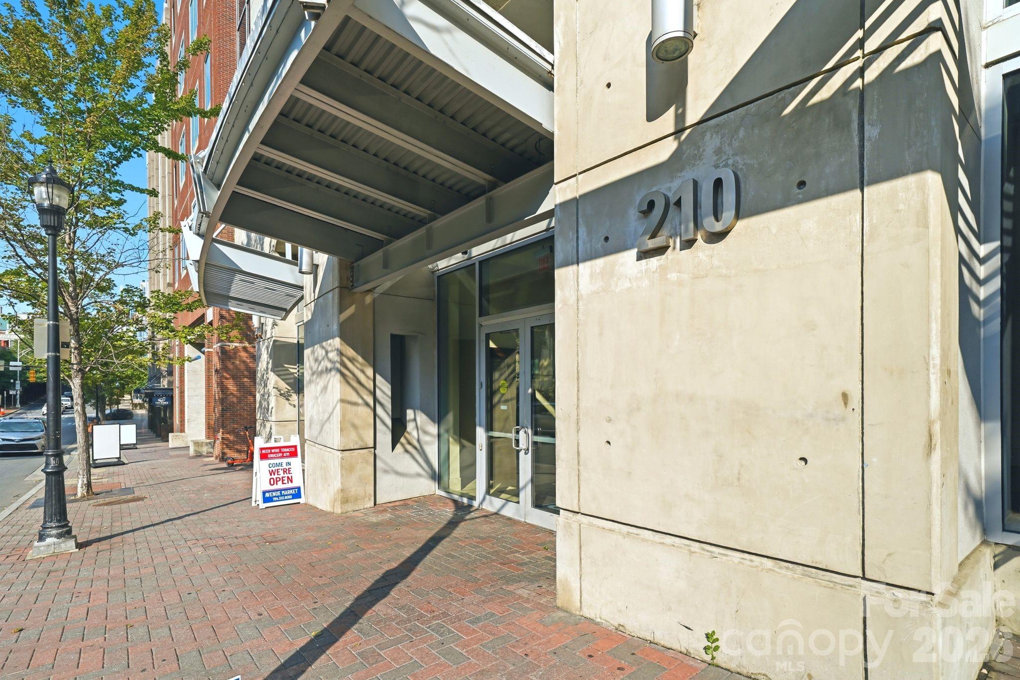 Avenue Condominiums - Residential