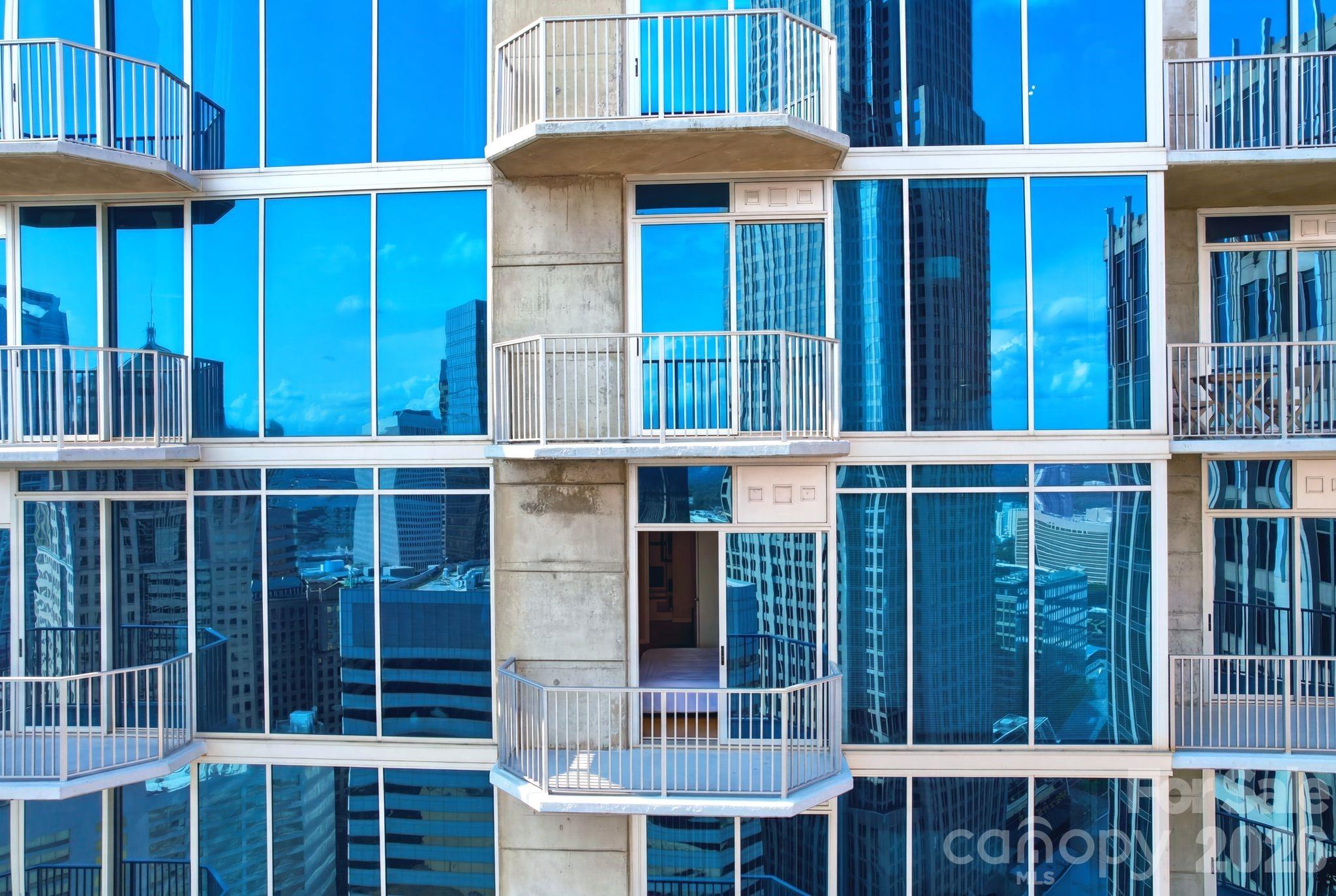 Avenue Condominiums - Residential