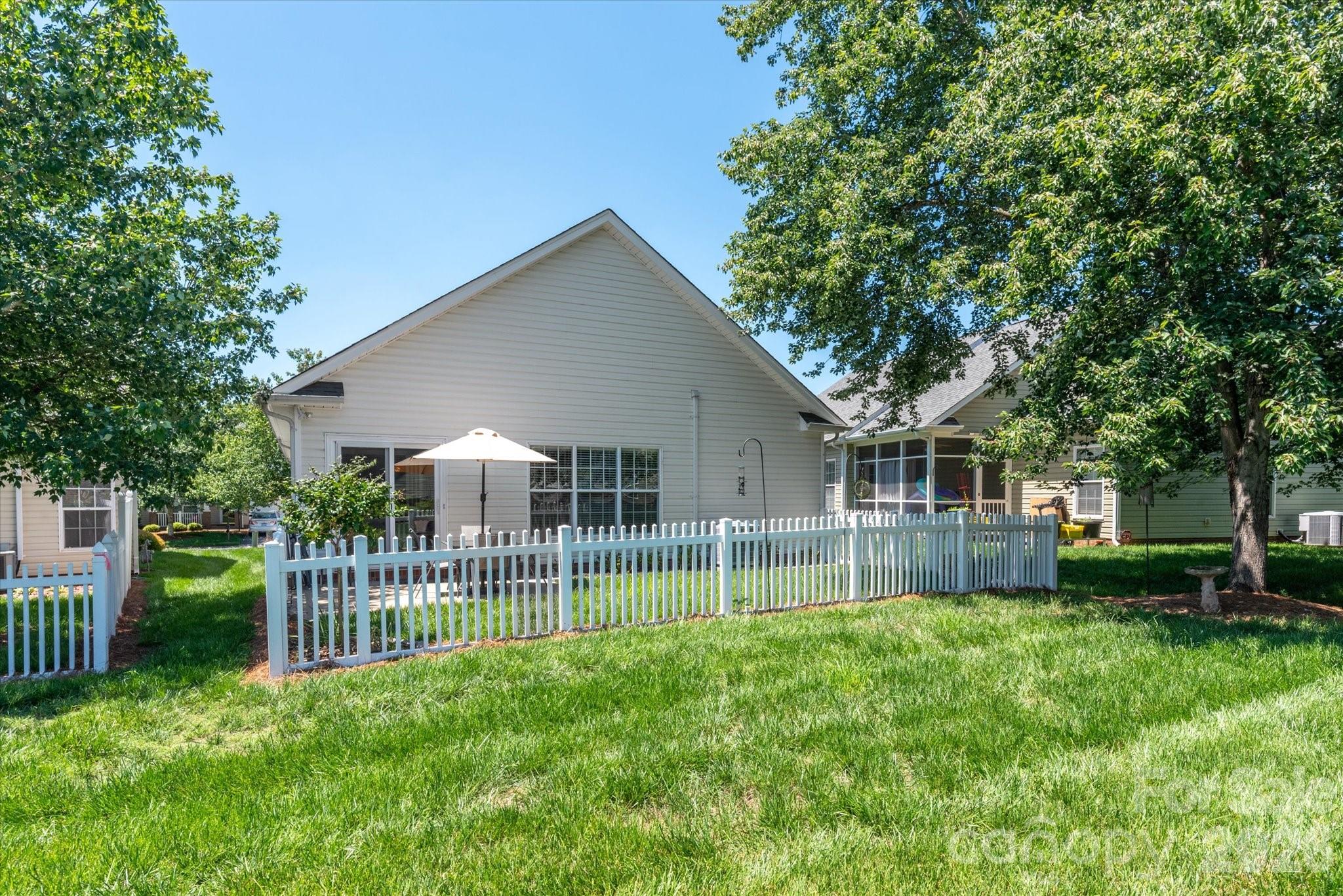 Curry Place - Residential