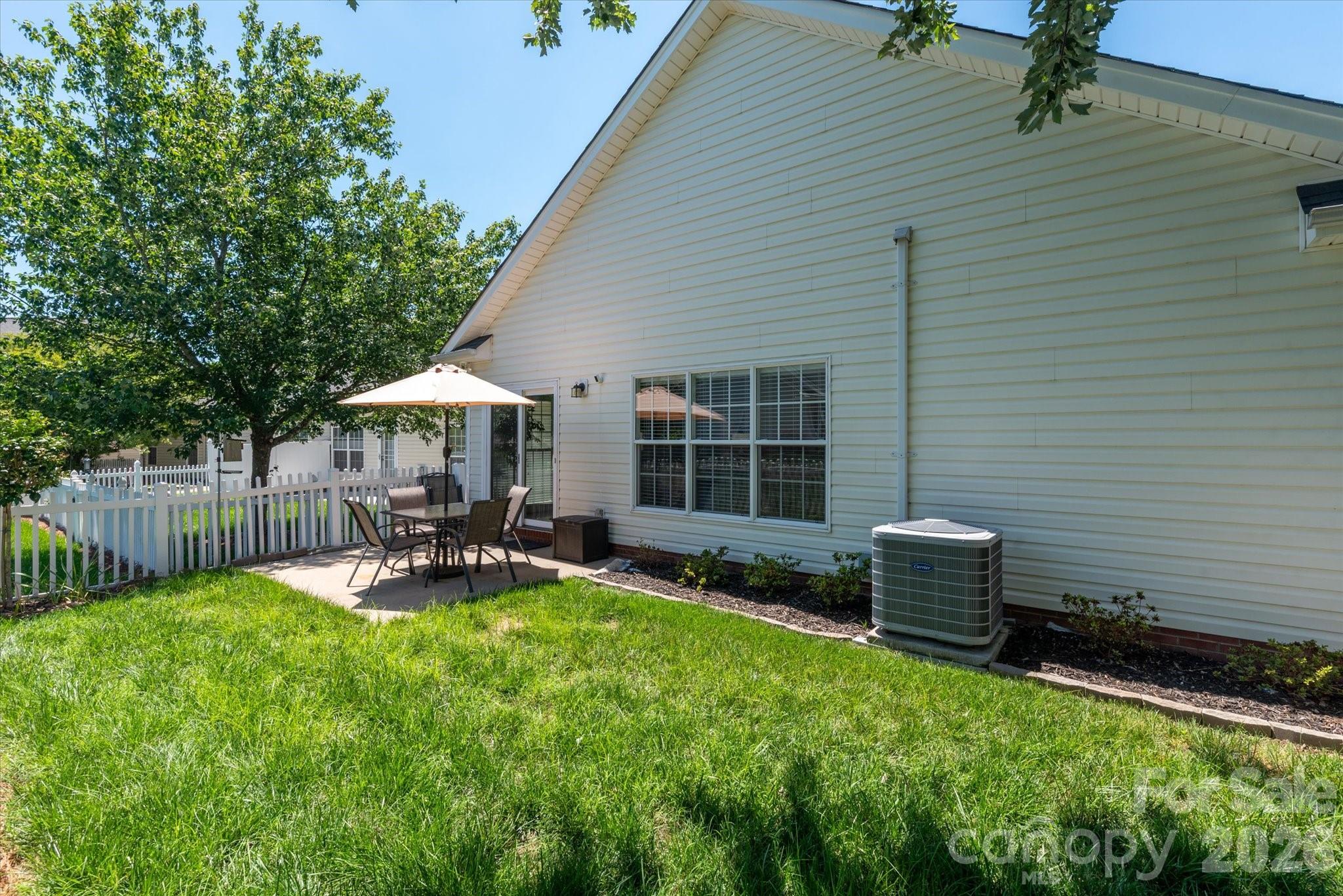 Curry Place - Residential