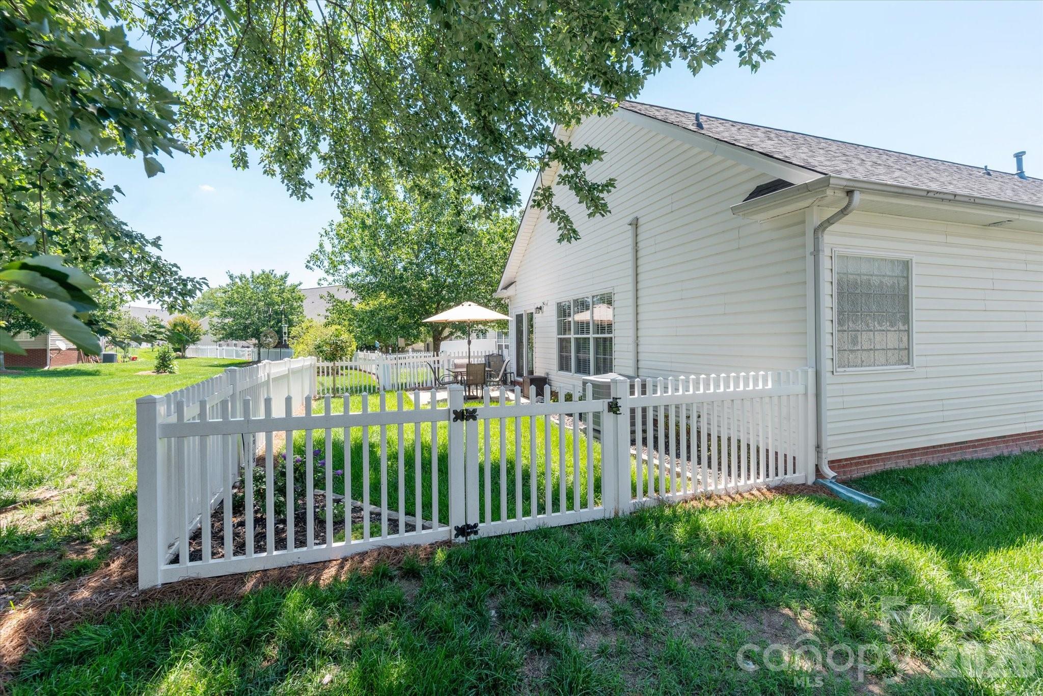 Curry Place - Residential