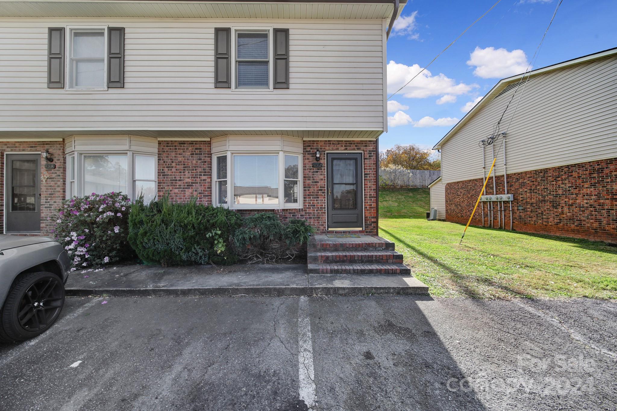 Willowbrook - Residential