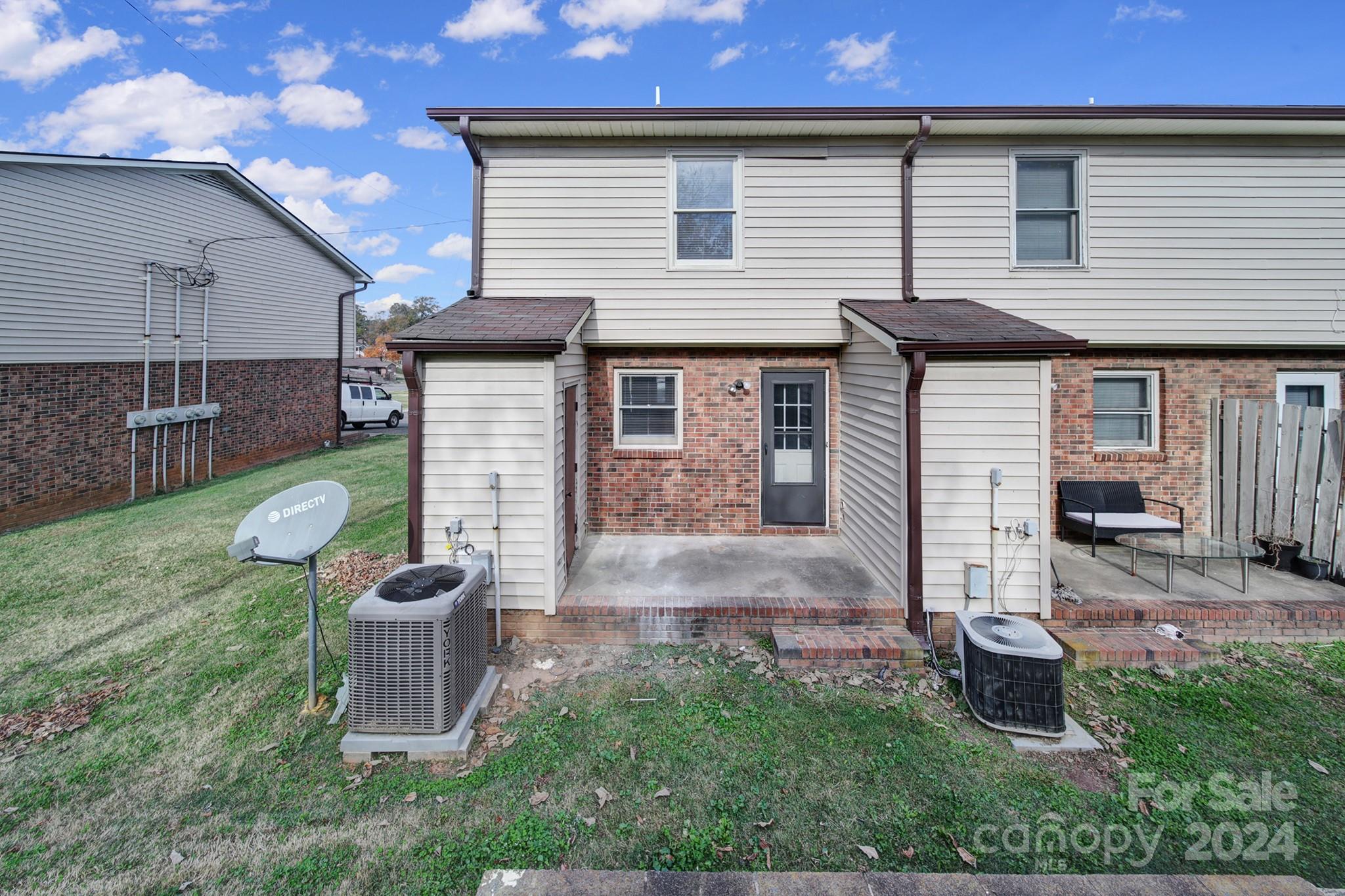 Willowbrook - Residential