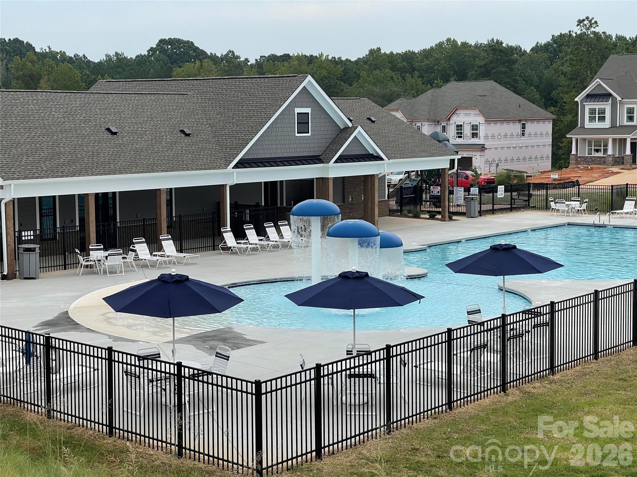 Falls Cove at Lake Norman - Residential