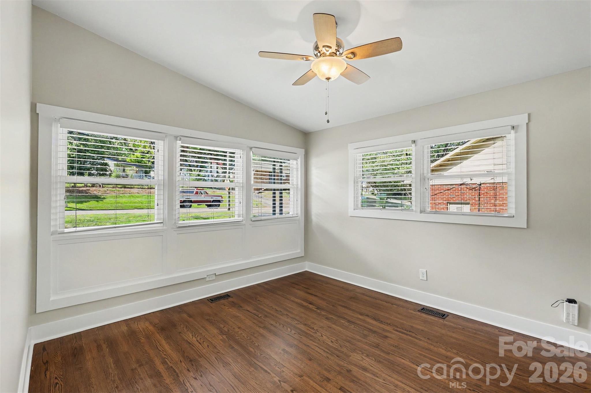 Starmount - Residential
