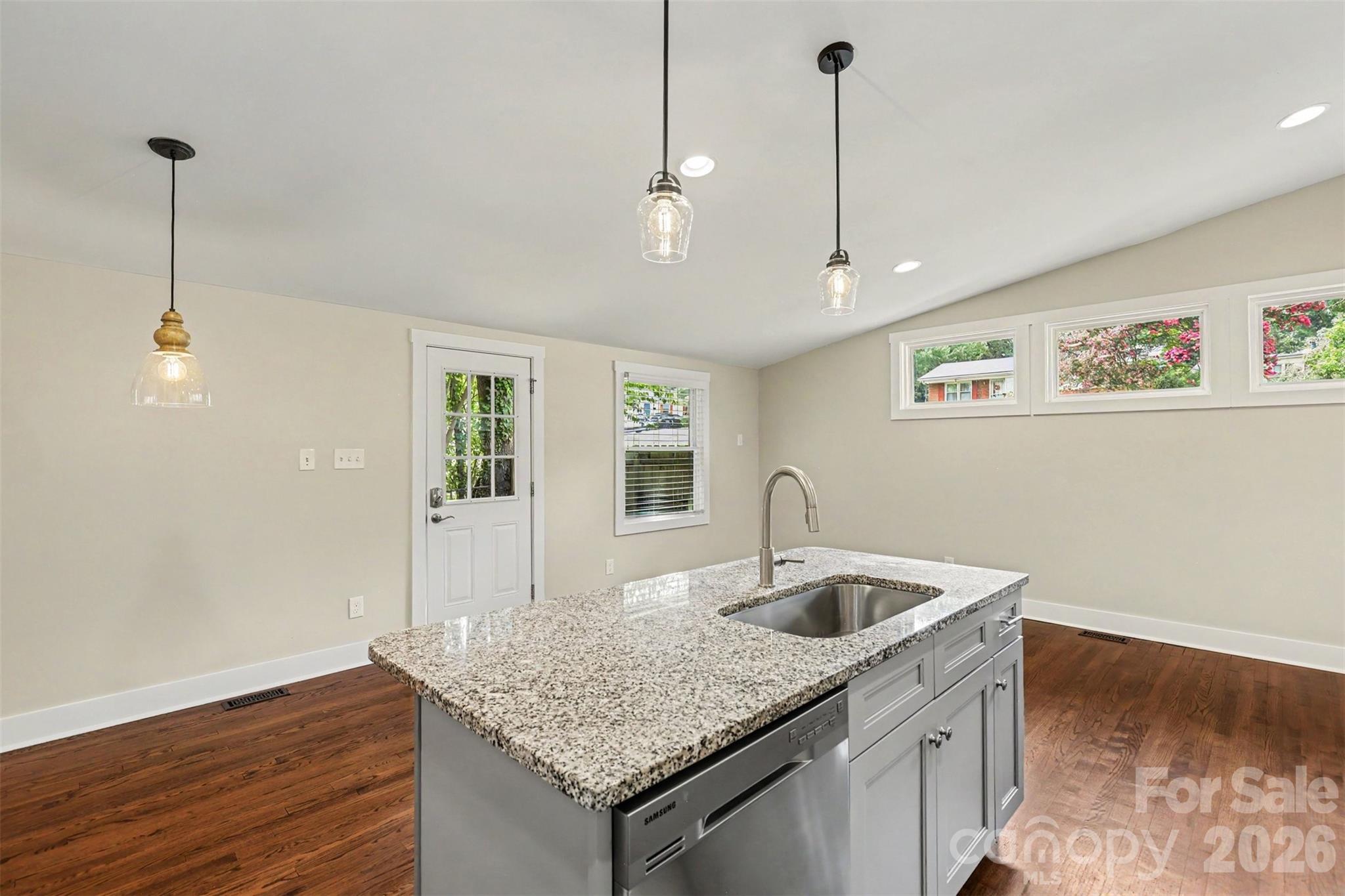 Starmount - Residential