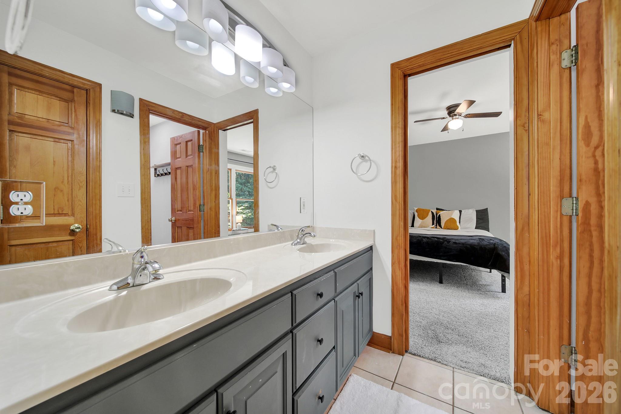 Sanders - Residential