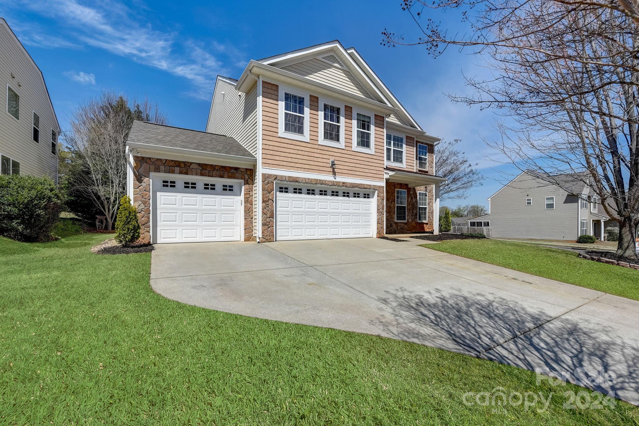 Almond Glen - Residential