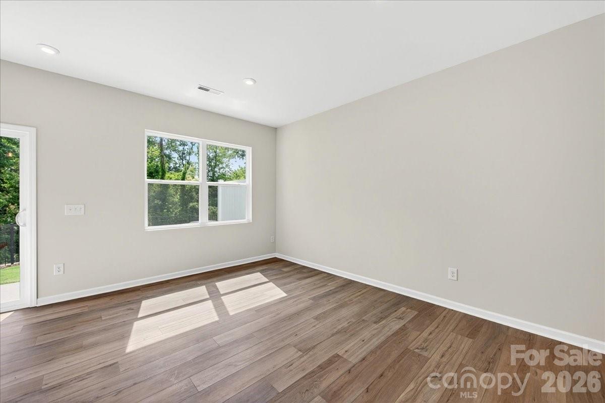 Fifteen 15 Cannon - Residential