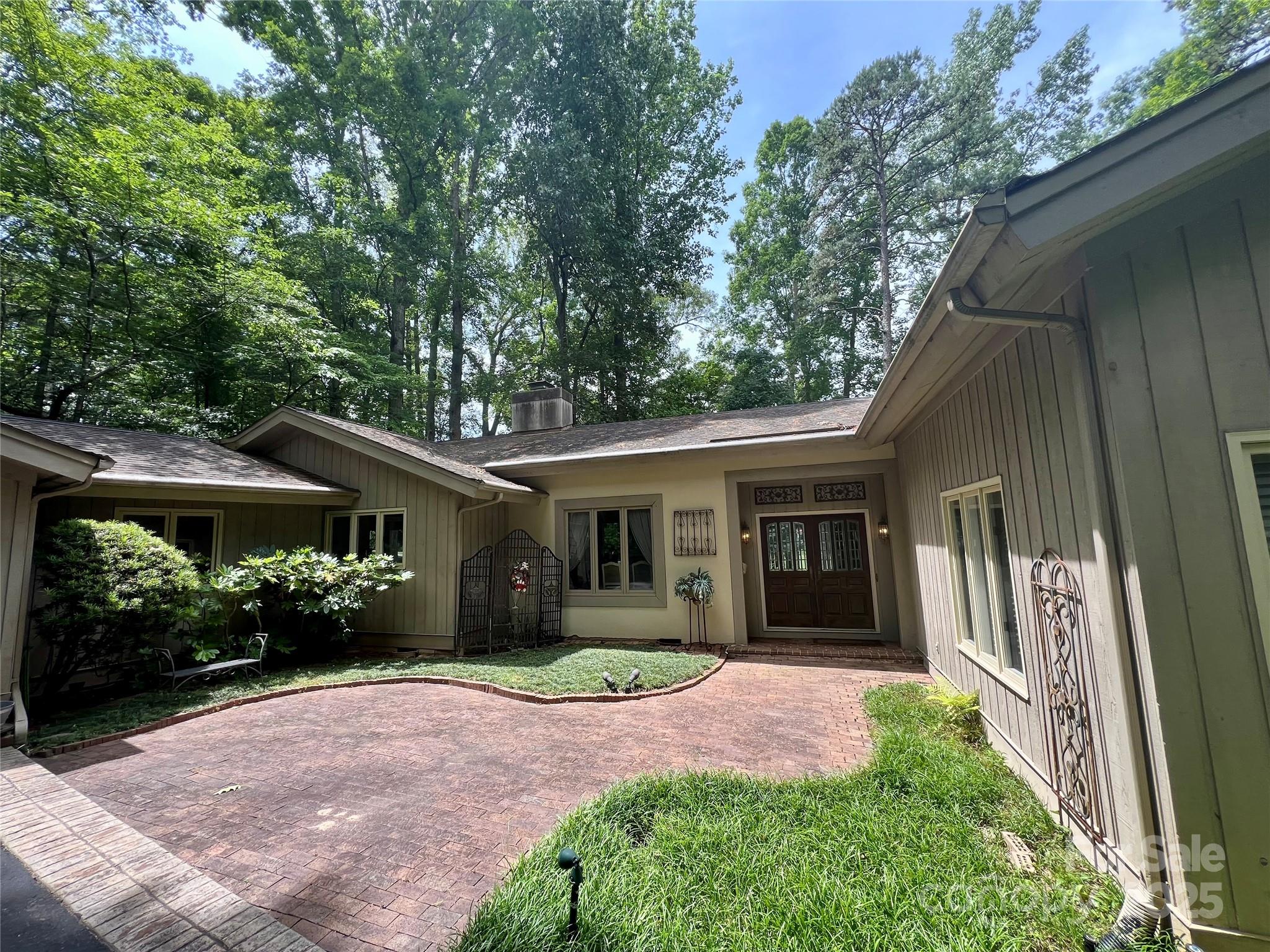 River Hills - Residential