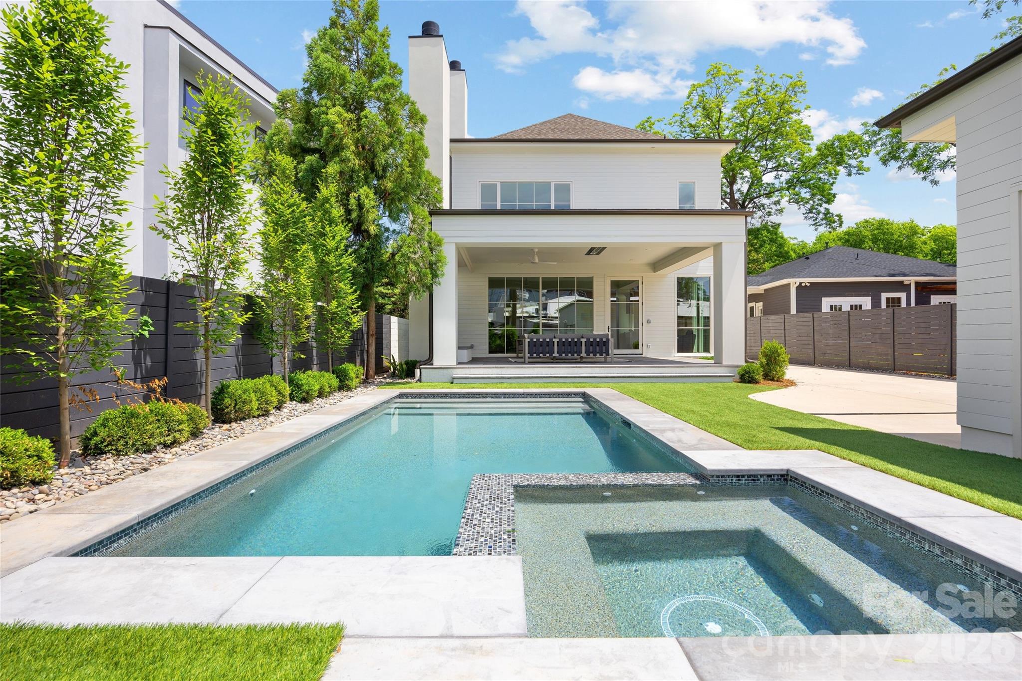 Elizabeth - Residential
