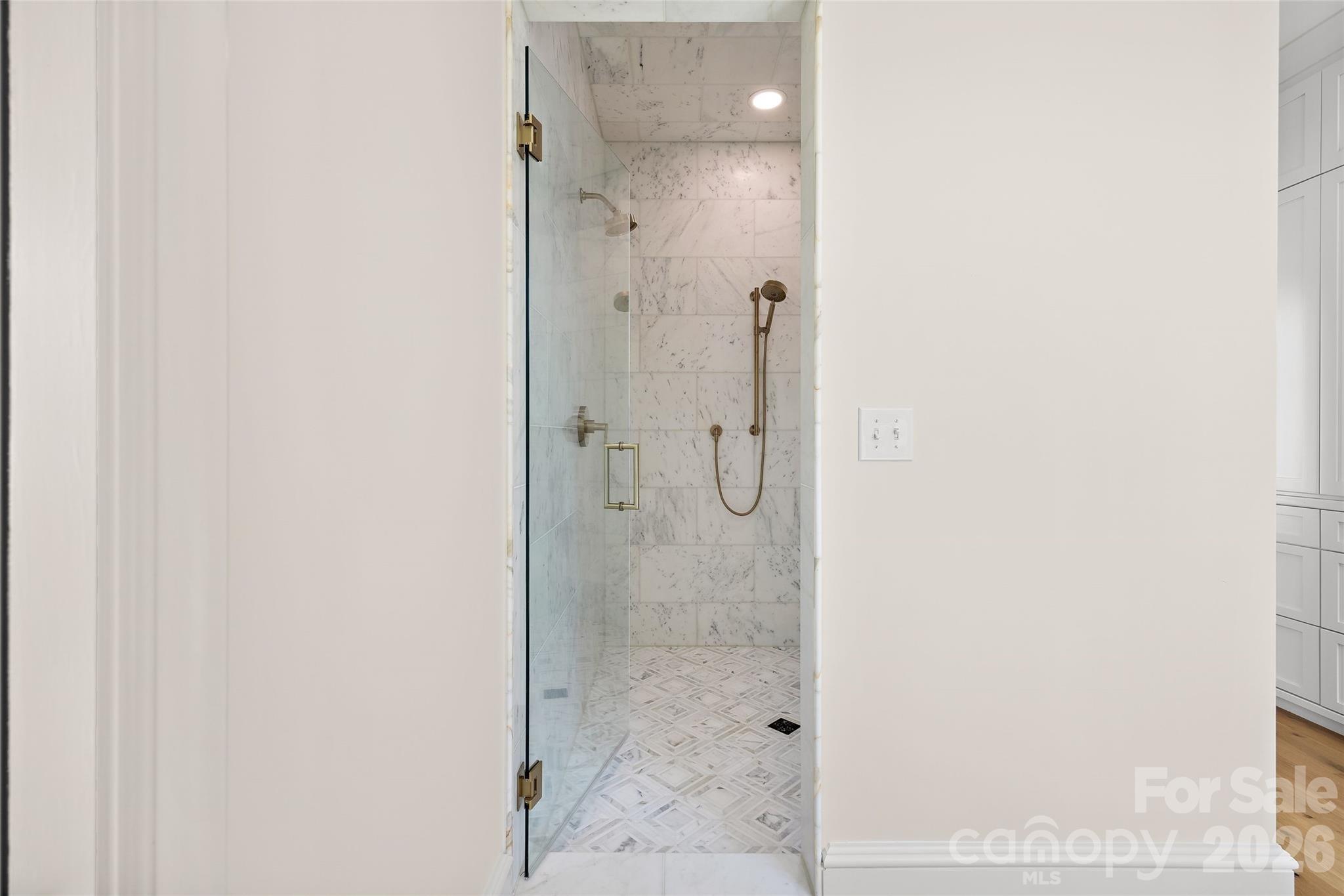 Elizabeth - Residential