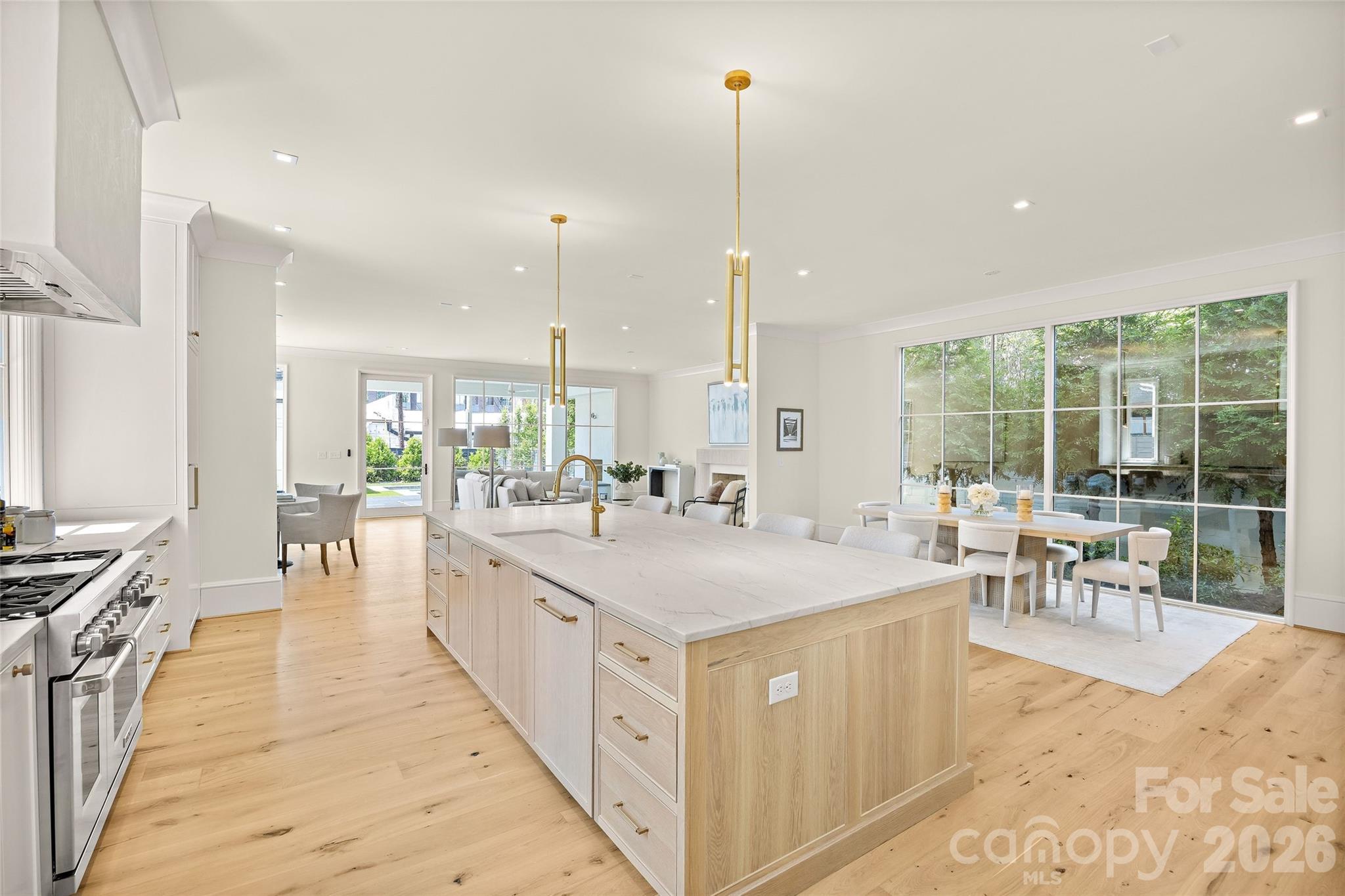 Elizabeth - Residential